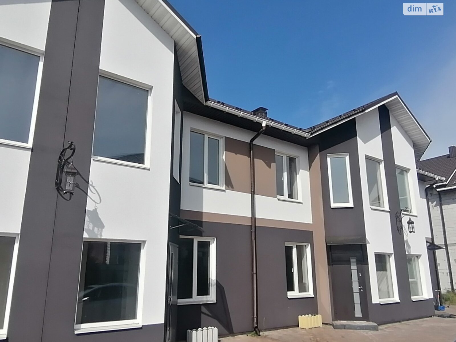 двухэтажный таунхаус, 115 кв. м, кирпич. Продажа в Ирпене фото 1 двухэтажный таунхаус, 115 кв. м, кирпич. Продажа в Ирпене фото 1