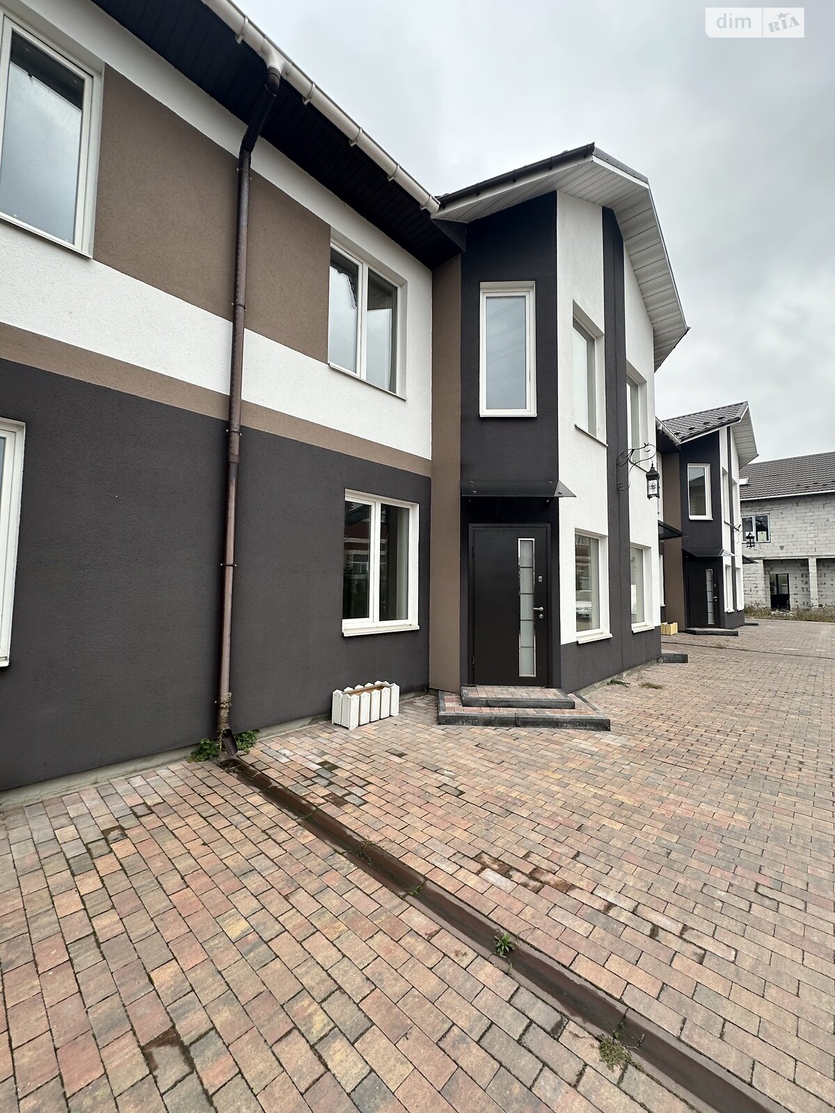 двоповерховий таунхаус, 115 кв. м, цегла. Продаж у Ірпені фото 1 двоповерховий таунхаус, 115 кв. м, цегла. Продаж у Ірпені фото 1