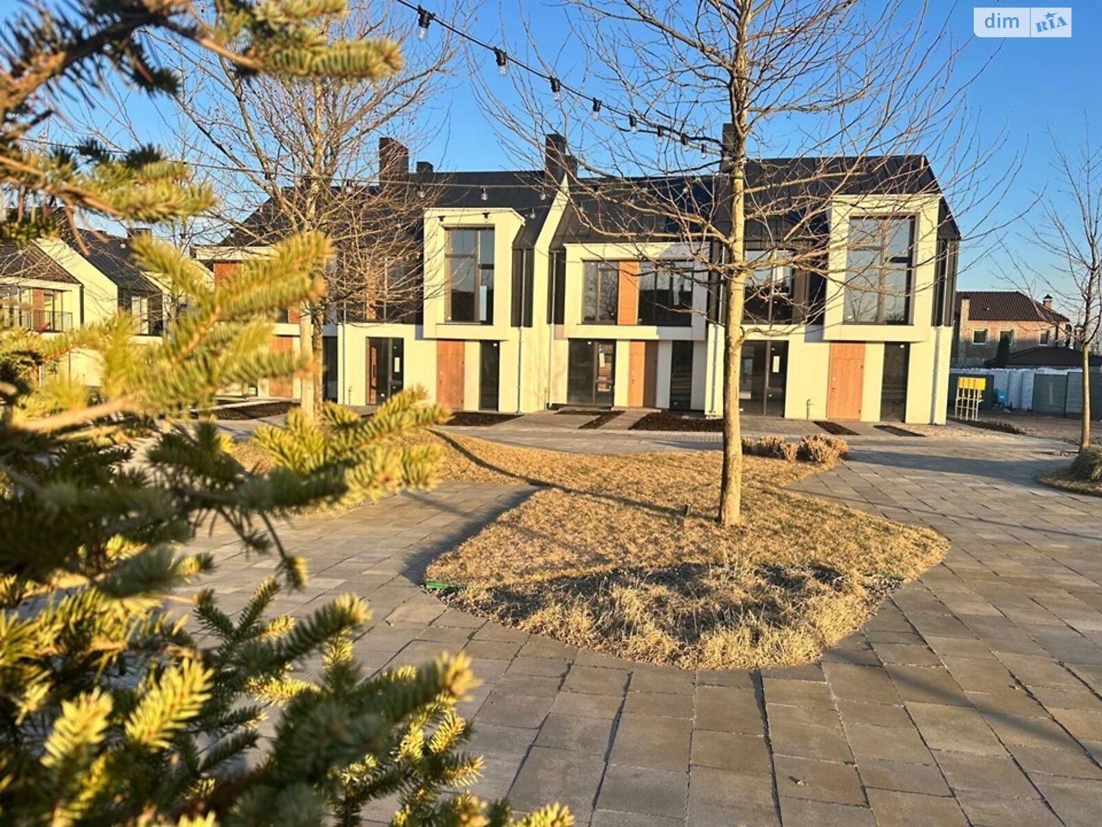 двухэтажный таунхаус, 107 кв. м, кирпич. Продажа в Ирпене фото 1