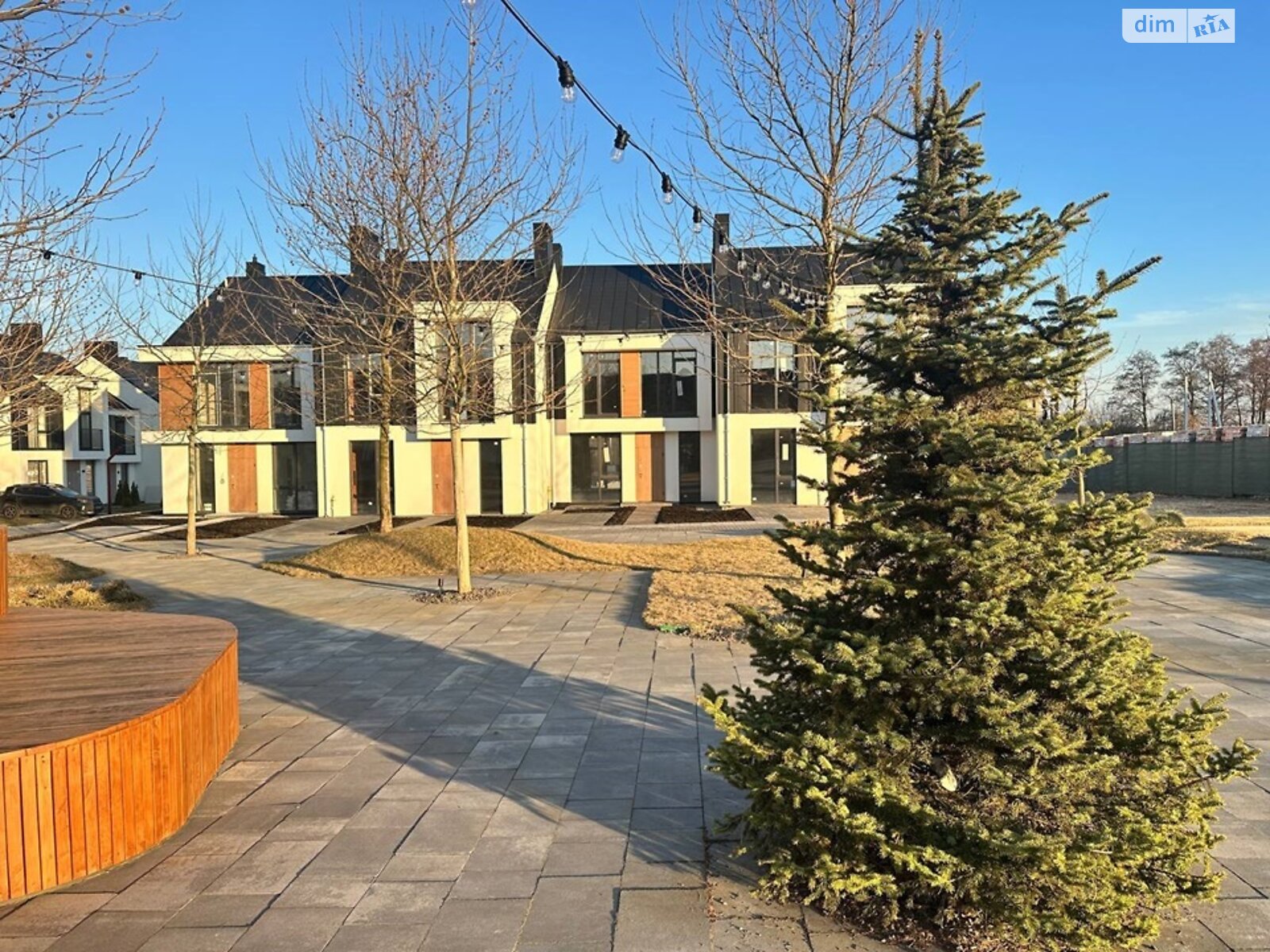 двухэтажный таунхаус, 107 кв. м, кирпич. Продажа в Ирпене фото 1