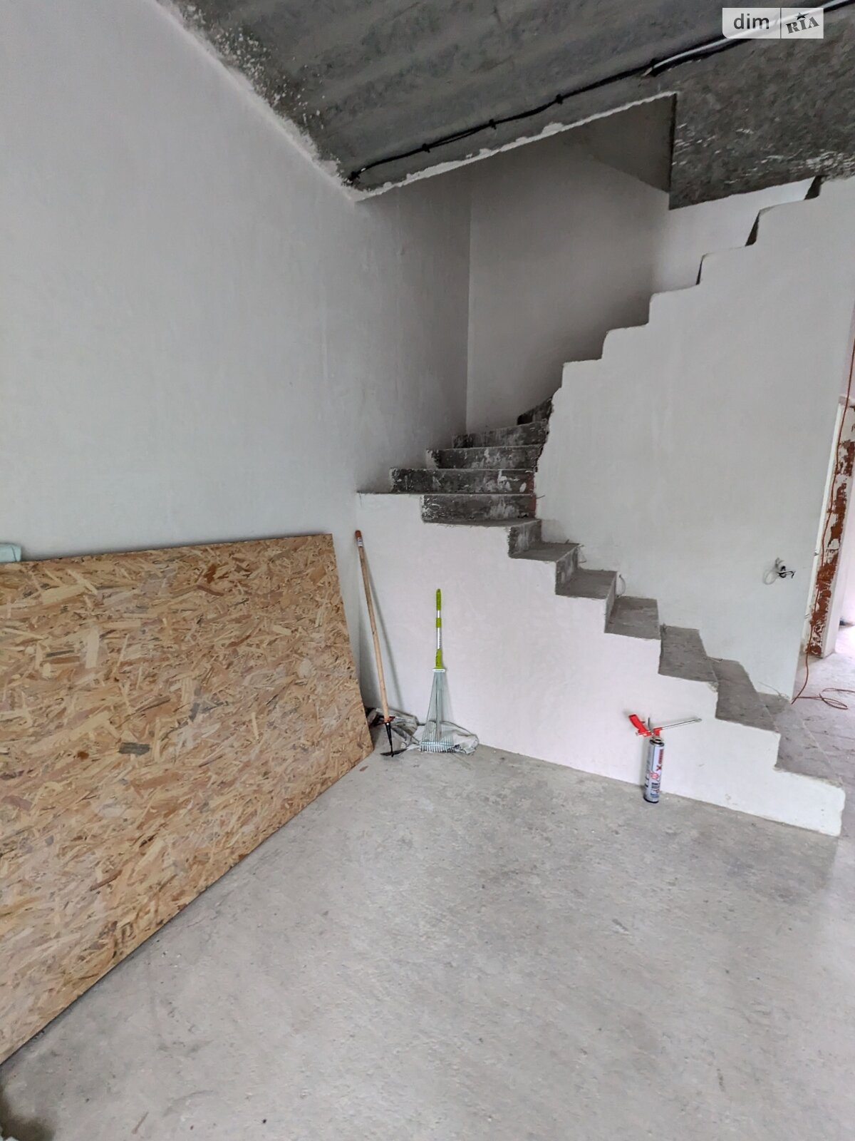 триповерховий таунхаус, 150 кв. м, кирпич. Продаж у Ірпені фото 1 триповерховий таунхаус, 150 кв. м, кирпич. Продаж у Ірпені фото 1