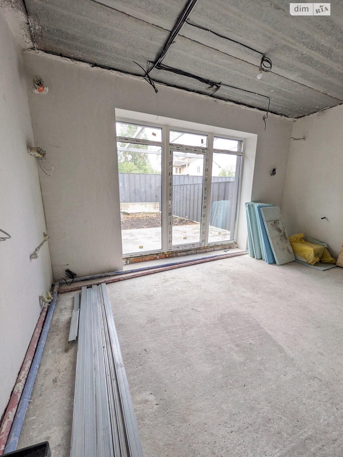 триповерховий таунхаус, 150 кв. м, кирпич. Продаж у Ірпені фото 1 триповерховий таунхаус, 150 кв. м, кирпич. Продаж у Ірпені фото 1