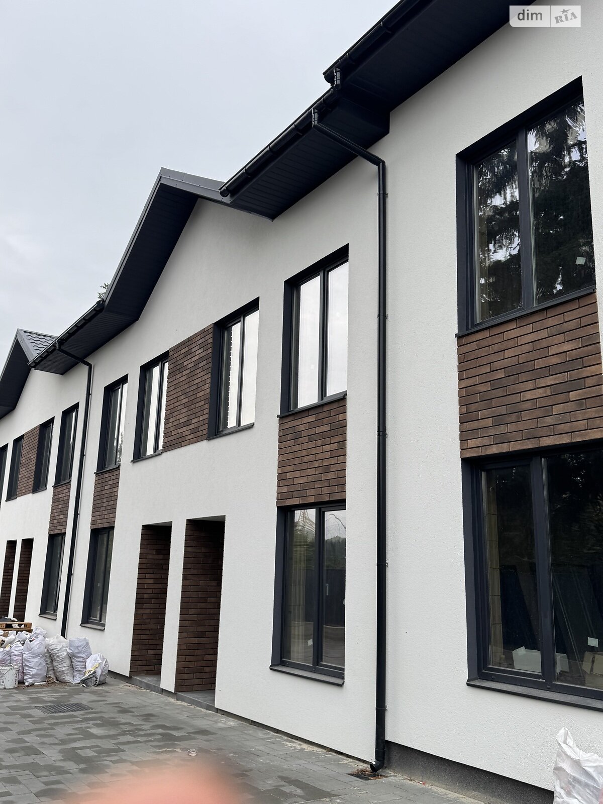 двоповерховий таунхаус, 80 кв. м, кирпич. Продаж у Ірпені фото 1 двоповерховий таунхаус, 80 кв. м, кирпич. Продаж у Ірпені фото 1