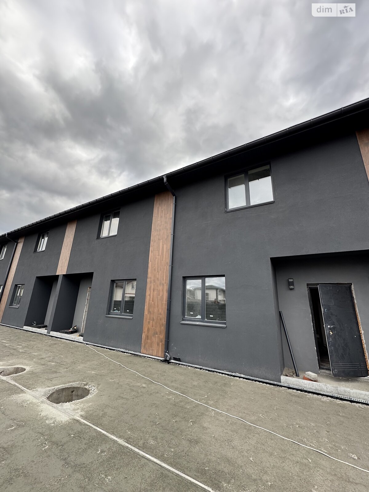 двухэтажный таунхаус, 110 кв. м, газобетон. Продажа в Ирпене фото 1