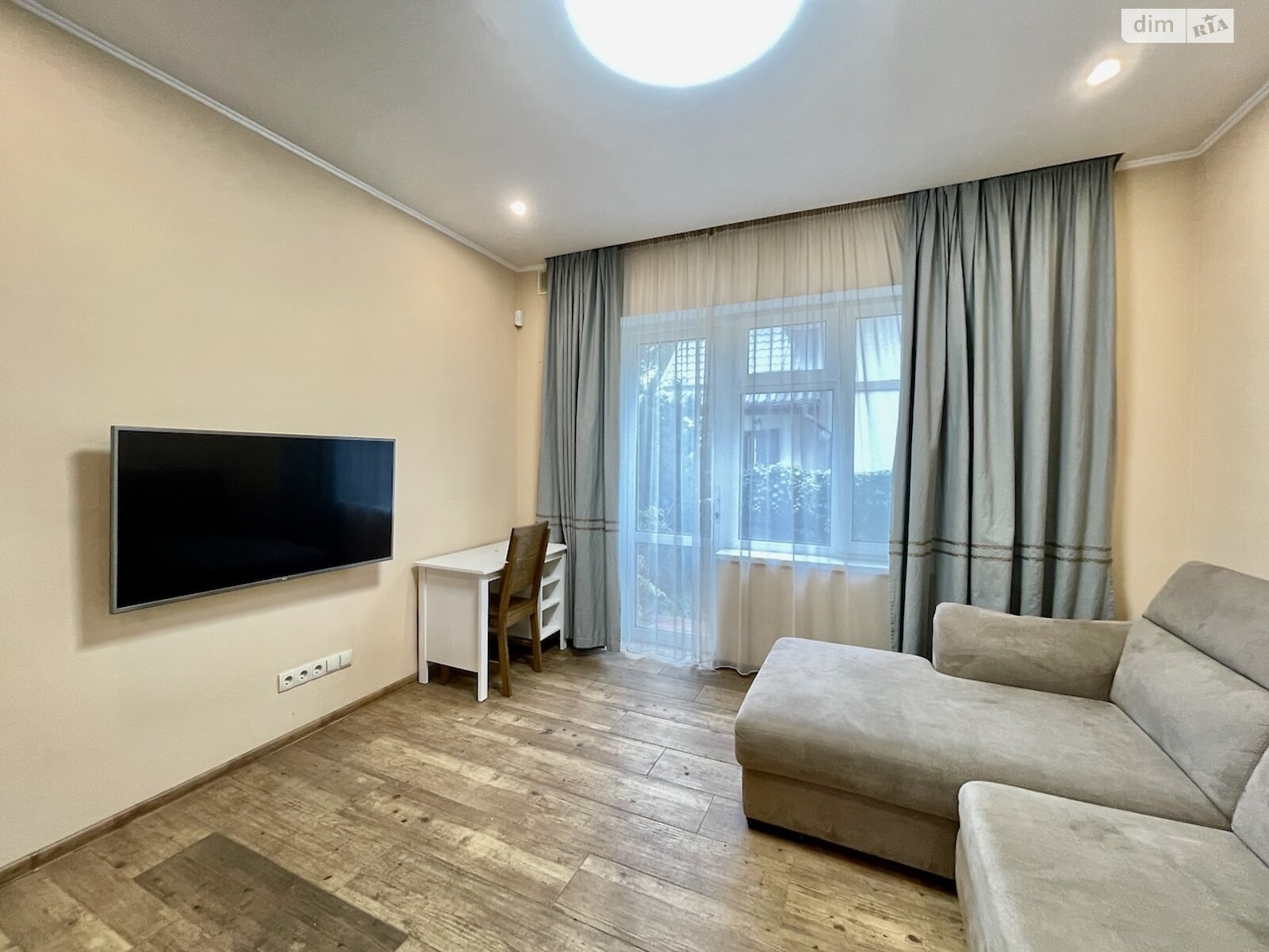 двухэтажный таунхаус, 73.2 кв. м, кирпич. Продажа в Ирпене фото 1 двухэтажный таунхаус, 73.2 кв. м, кирпич. Продажа в Ирпене фото 1