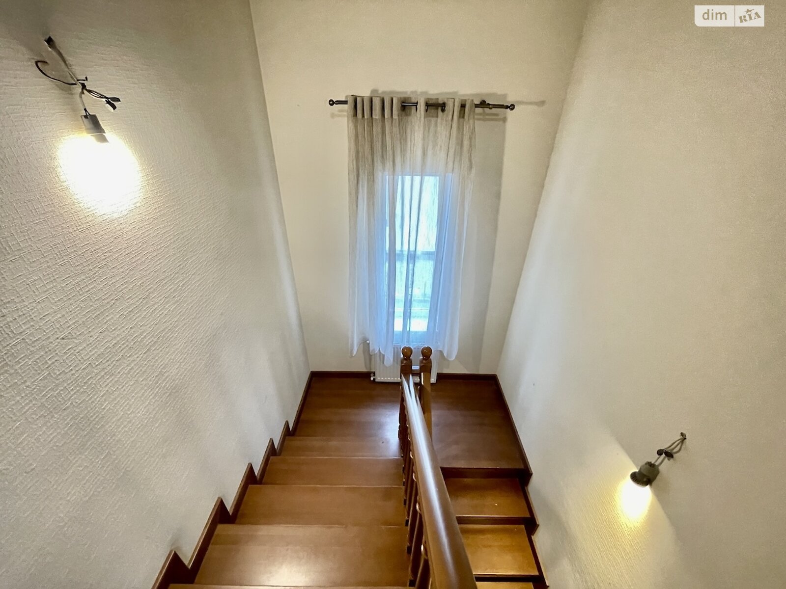 двухэтажный таунхаус, 73.2 кв. м, кирпич. Продажа в Ирпене фото 1 двухэтажный таунхаус, 73.2 кв. м, кирпич. Продажа в Ирпене фото 1