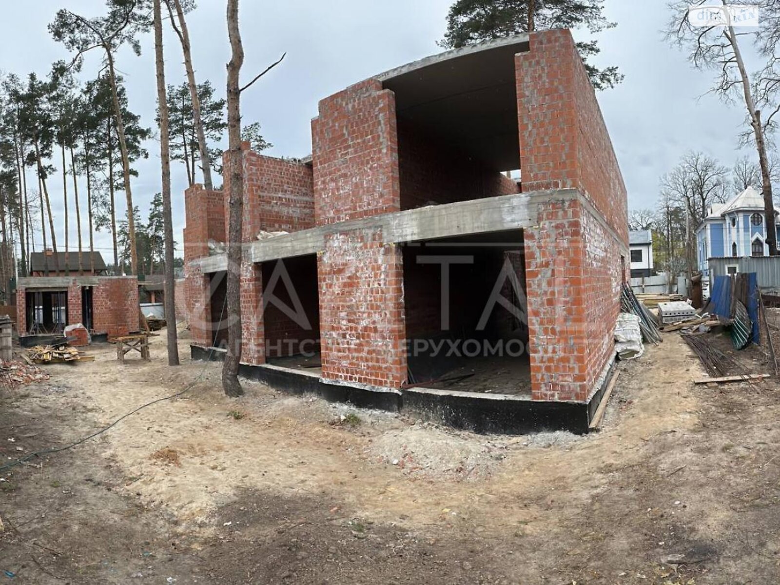триповерховий таунхаус, 112.46 кв. м, цегла. Продаж у Ірпені фото 1 триповерховий таунхаус, 112.46 кв. м, цегла. Продаж у Ірпені фото 1