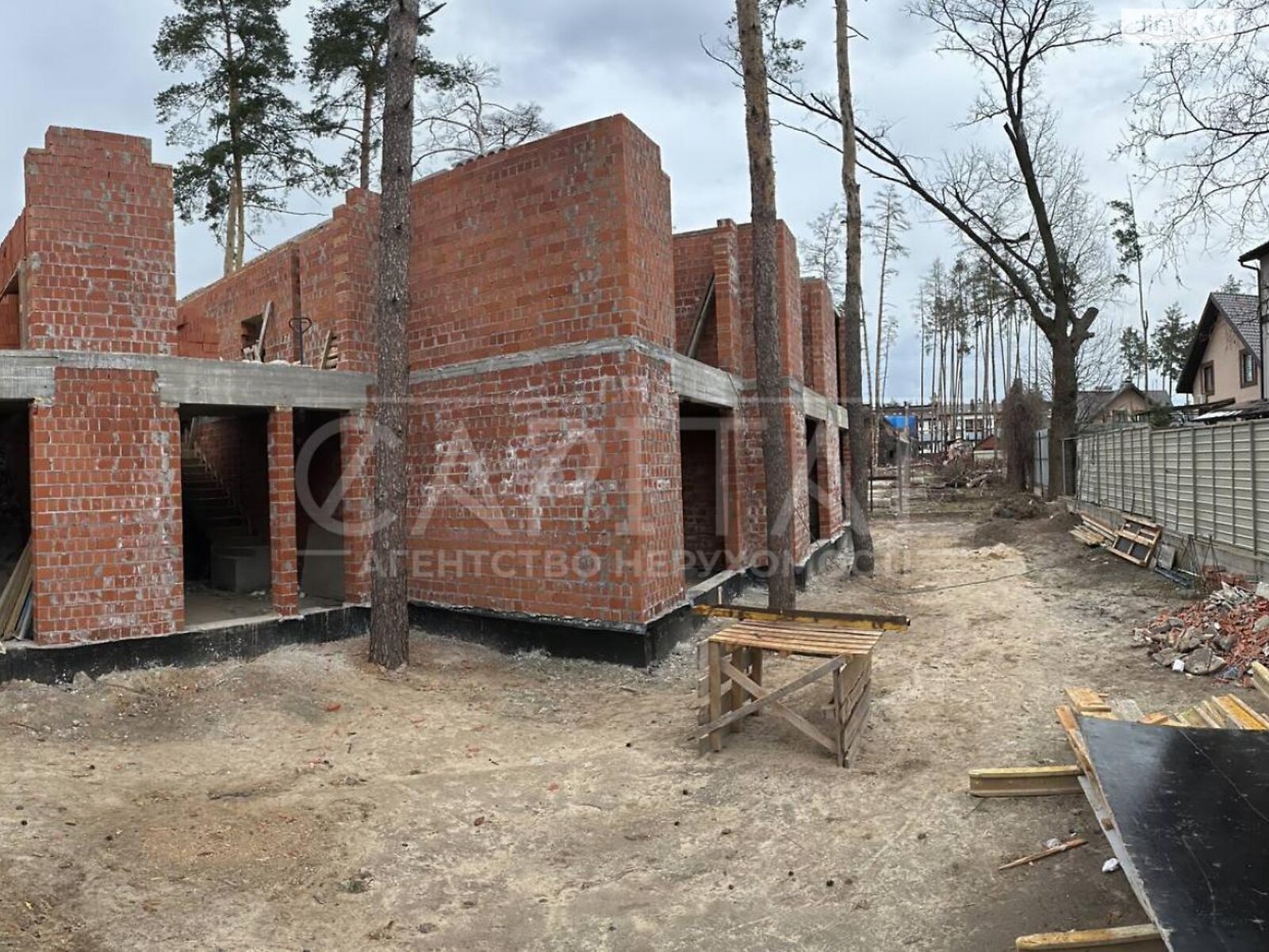 триповерховий таунхаус, 112.46 кв. м, цегла. Продаж у Ірпені фото 1 триповерховий таунхаус, 112.46 кв. м, цегла. Продаж у Ірпені фото 1