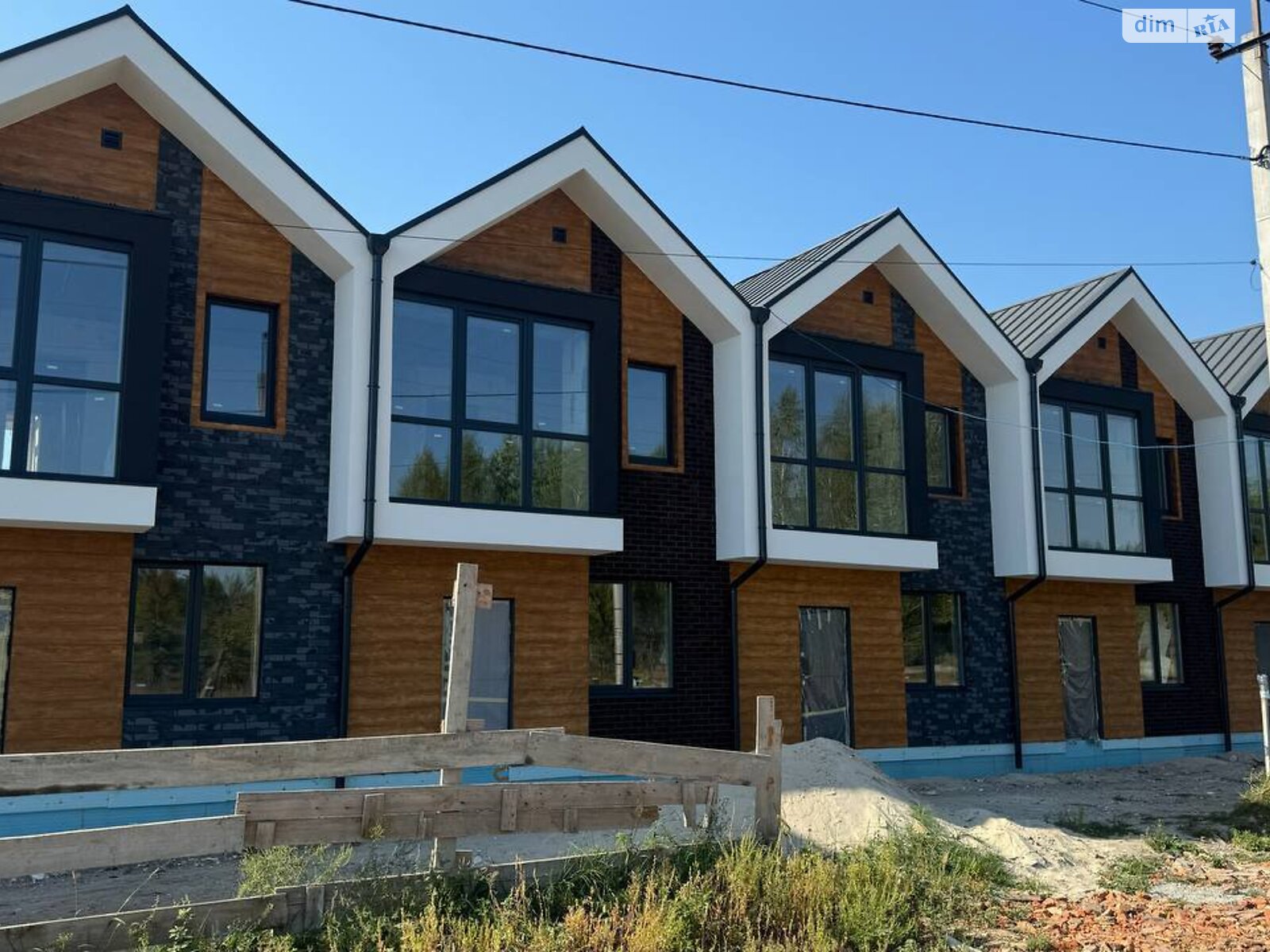 двухэтажный таунхаус, 95 кв. м, газобетон. Продажа в Ирпене район Ирпень фото 1 двухэтажный таунхаус, 95 кв. м, газобетон. Продажа в Ирпене район Ирпень фото 1