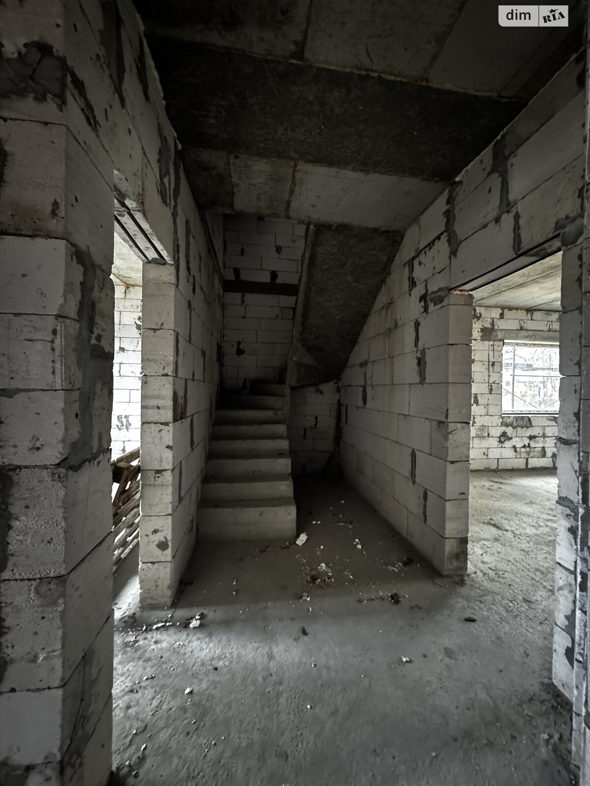 трехэтажный таунхаус, 130.3 кв. м, кирпич. Продажа в Буче фото 1 трехэтажный таунхаус, 130.3 кв. м, кирпич. Продажа в Буче фото 1