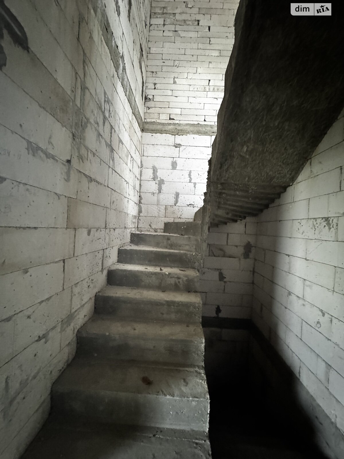 трехэтажный таунхаус, 130.3 кв. м, кирпич. Продажа в Буче фото 1 трехэтажный таунхаус, 130.3 кв. м, кирпич. Продажа в Буче фото 1