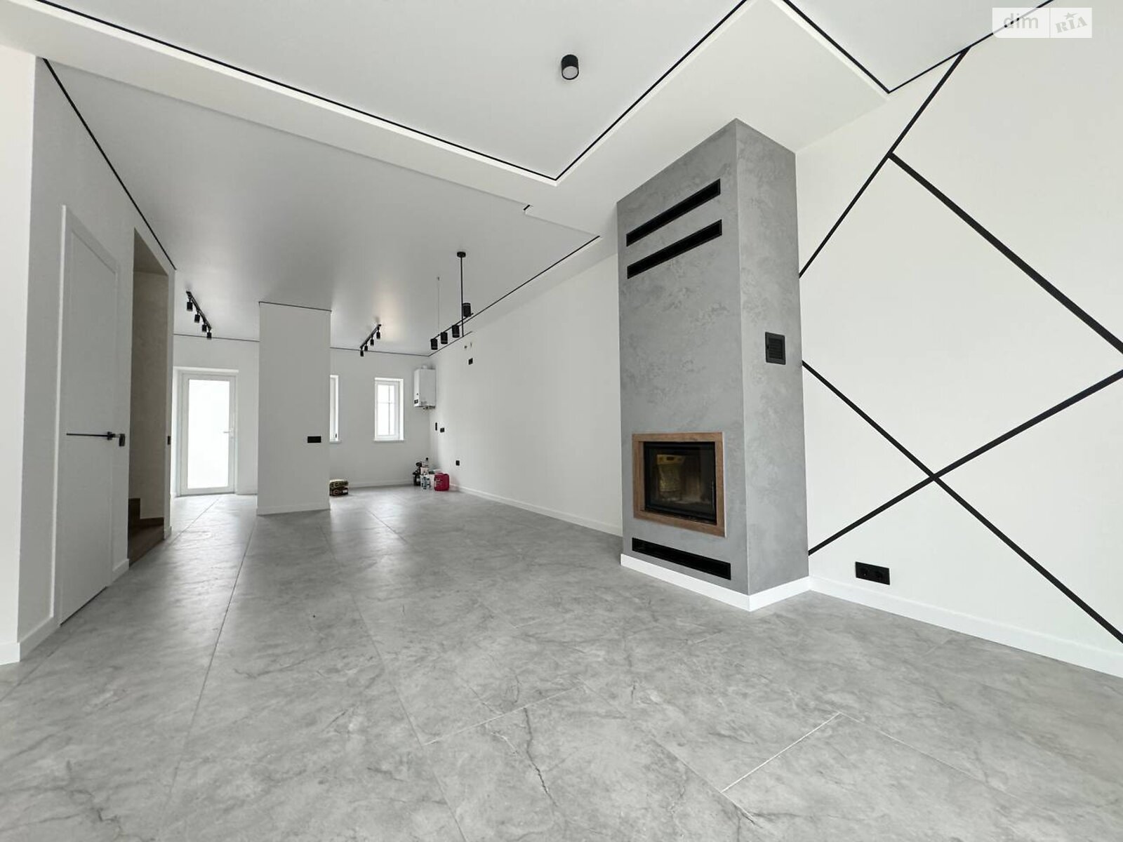 двоповерховий таунхаус без меблів, 125 кв. м, цегла. Продаж у Івано-Франківську фото 1 двоповерховий таунхаус без меблів, 125 кв. м, цегла. Продаж у Івано-Франківську фото 1