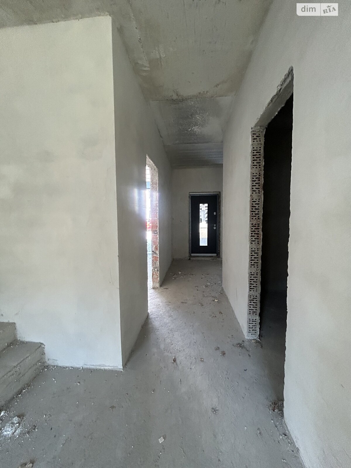 двухэтажный таунхаус, 120 кв. м, кирпич. Продажа в Ивано-Франковске фото 1 двухэтажный таунхаус, 120 кв. м, кирпич. Продажа в Ивано-Франковске фото 1