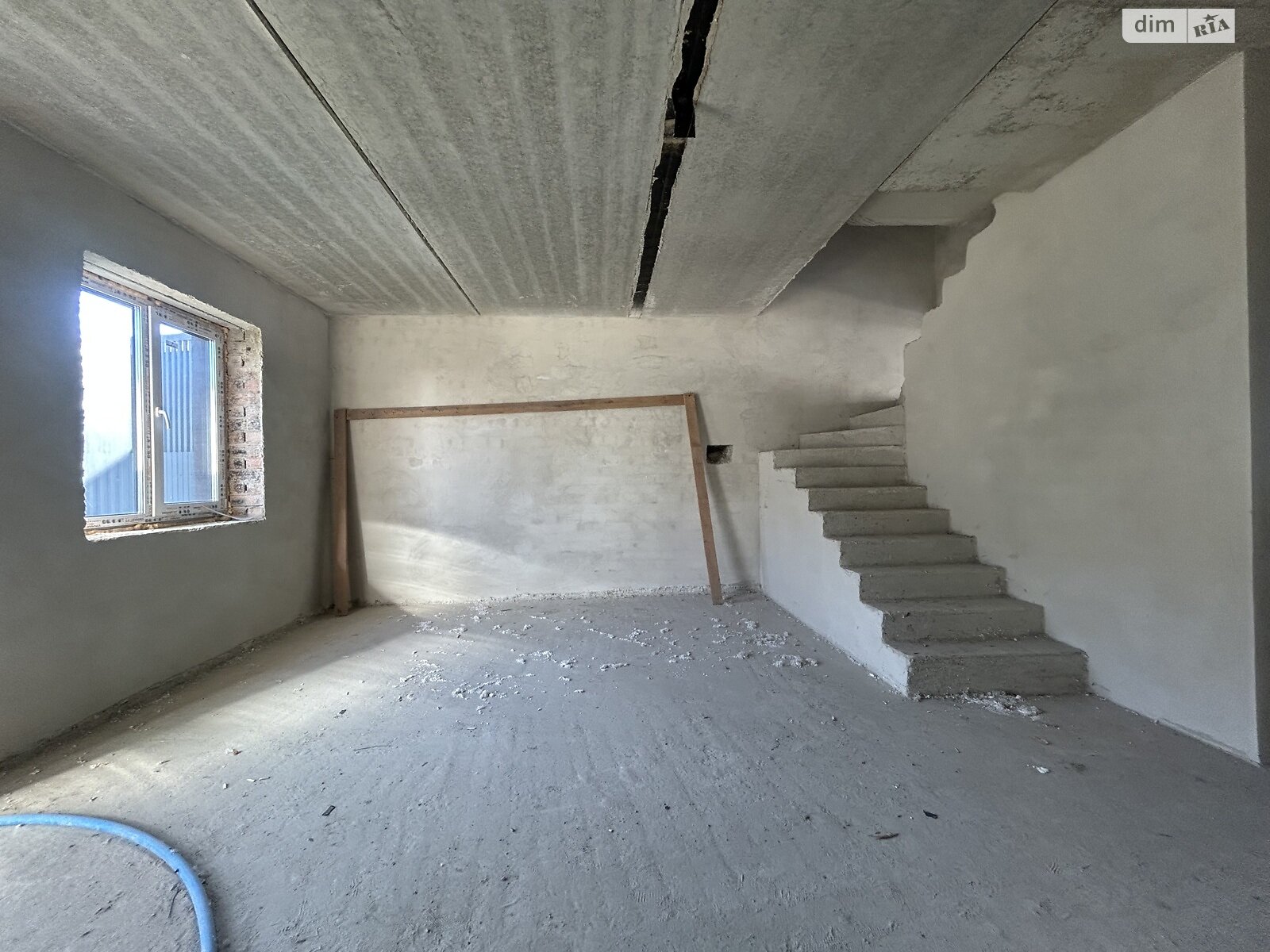 двухэтажный таунхаус, 120 кв. м, кирпич. Продажа в Ивано-Франковске фото 1 двухэтажный таунхаус, 120 кв. м, кирпич. Продажа в Ивано-Франковске фото 1