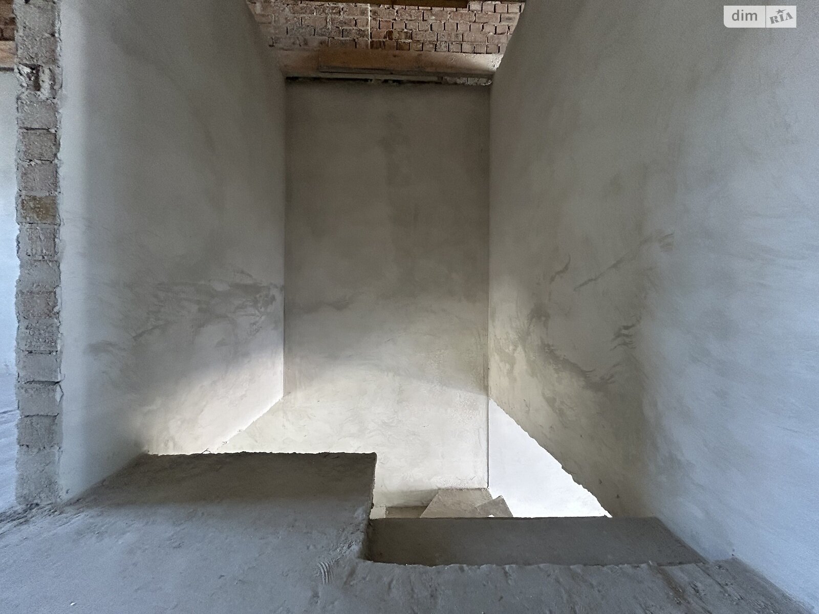 двухэтажный таунхаус, 120 кв. м, кирпич. Продажа в Ивано-Франковске фото 1 двухэтажный таунхаус, 120 кв. м, кирпич. Продажа в Ивано-Франковске фото 1