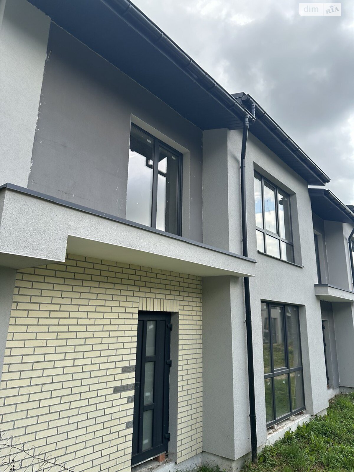 двоповерховий таунхаус, 133.21 кв. м, цегла. Продаж в Івано-Франківську, район Опришівці фото 1 двоповерховий таунхаус, 133.21 кв. м, цегла. Продаж в Івано-Франківську, район Опришівці фото 1