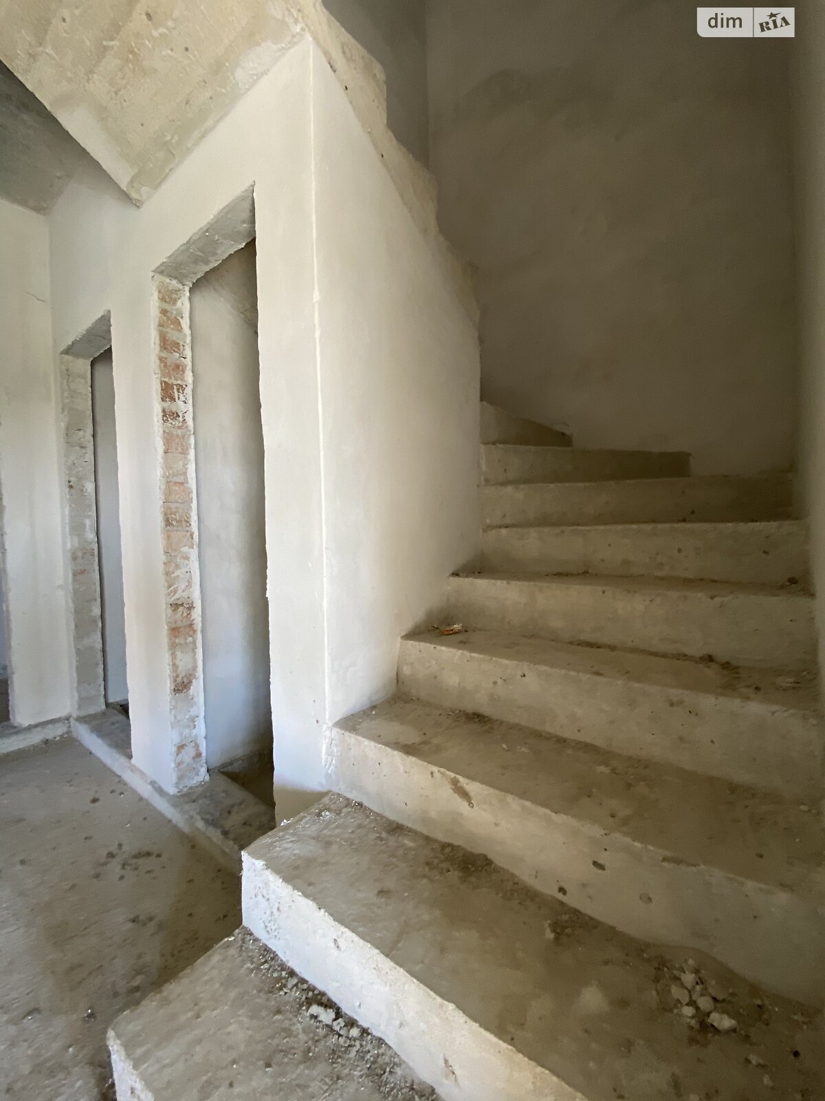 двухэтажный таунхаус, 116 кв. м, кирпич. Продажа в Криховцах фото 1 двухэтажный таунхаус, 116 кв. м, кирпич. Продажа в Криховцах фото 1