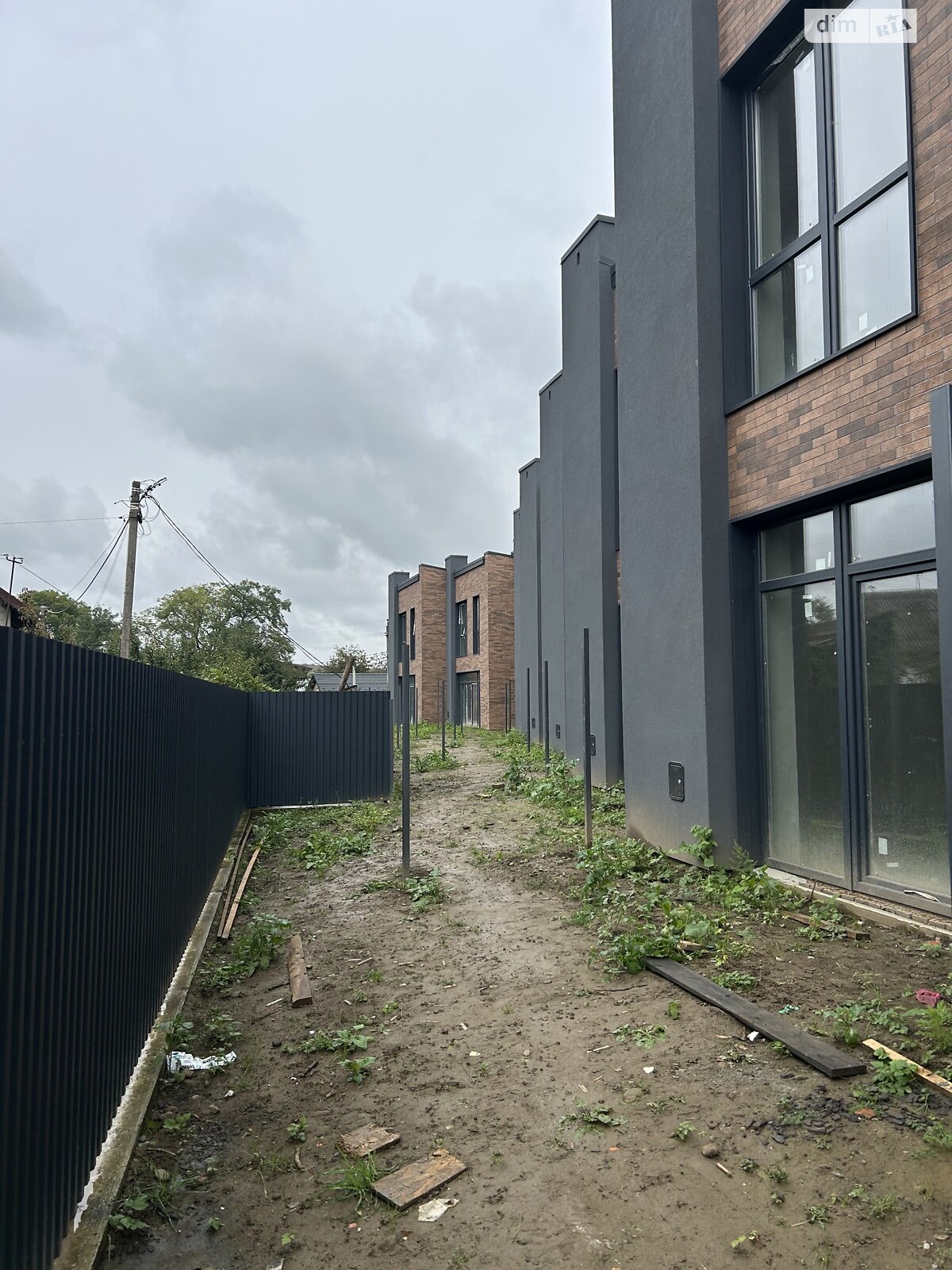 двухэтажный таунхаус, 121 кв. м, кирпич. Продажа в Ивано-Франковске фото 1