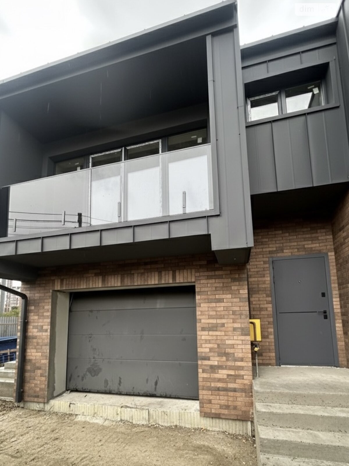 двухэтажный таунхаус, 121 кв. м, кирпич. Продажа в Ивано-Франковске фото 1