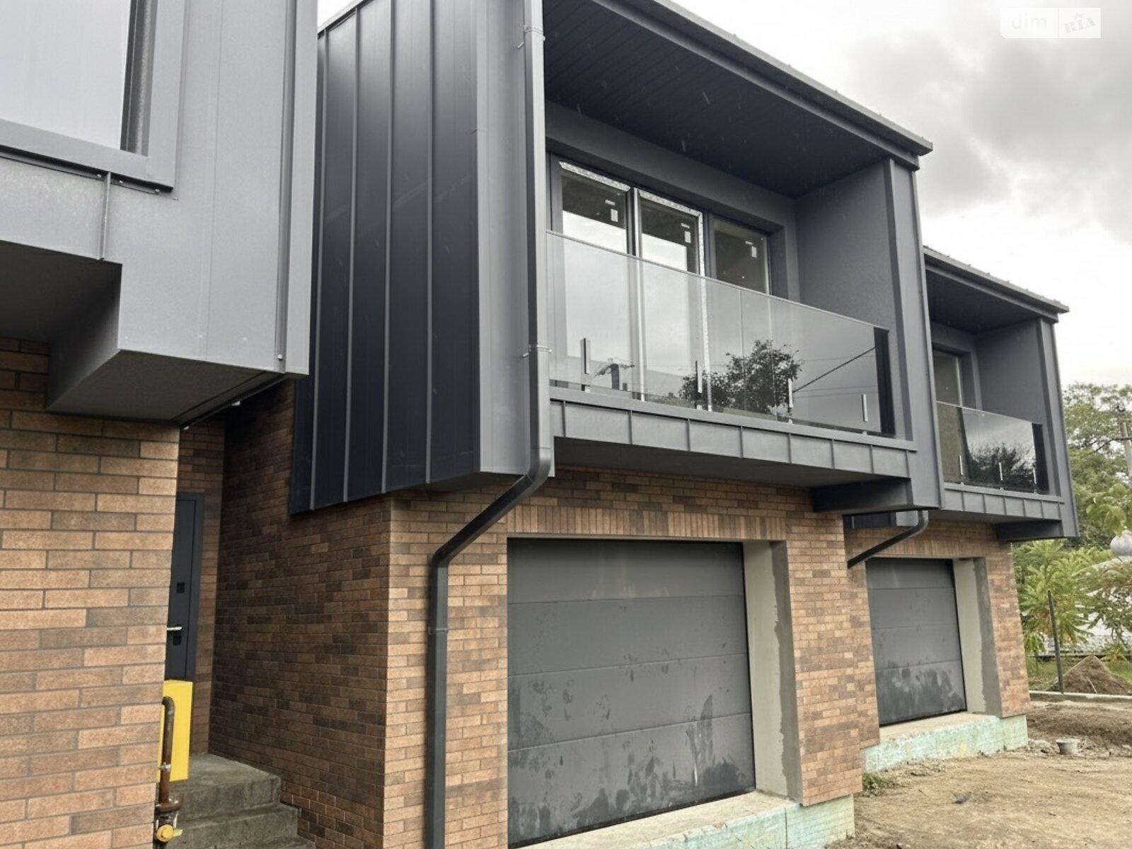 двухэтажный таунхаус, 121 кв. м, кирпич. Продажа в Ивано-Франковске фото 1