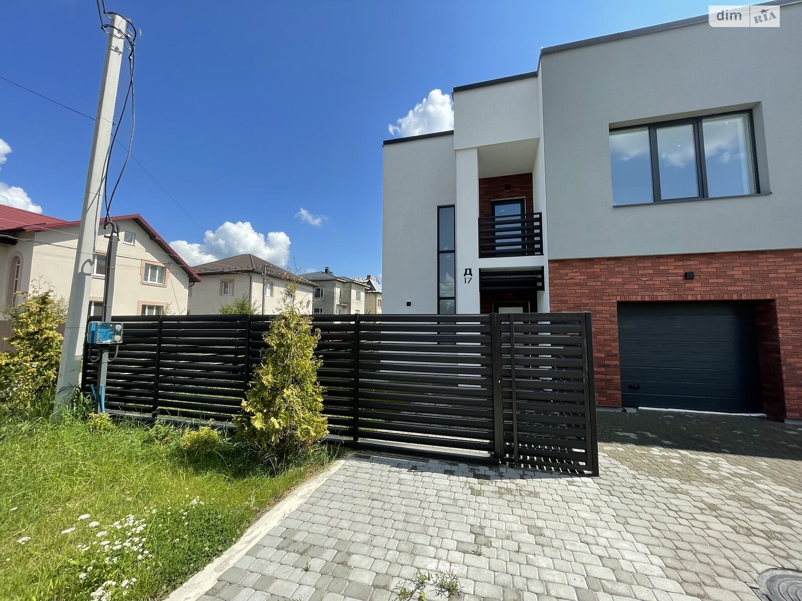 двухэтажный таунхаус, 140 кв. м, газобетон. Продажа в Ивано-Франковске фото 1 двухэтажный таунхаус, 140 кв. м, газобетон. Продажа в Ивано-Франковске фото 1
