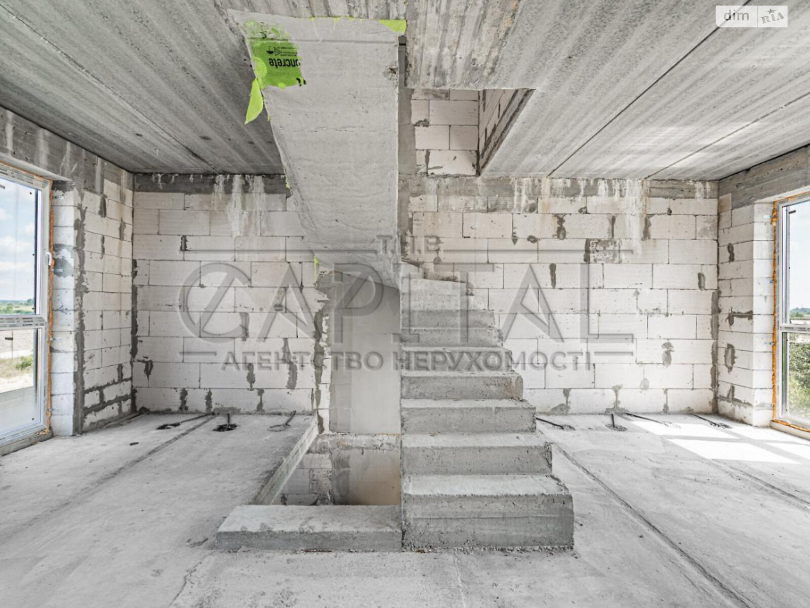 триповерховий таунхаус, 69 кв. м, пеноблок. Продаж в Києві, район Дарницький фото 1 триповерховий таунхаус, 69 кв. м, пеноблок. Продаж в Києві, район Дарницький фото 1