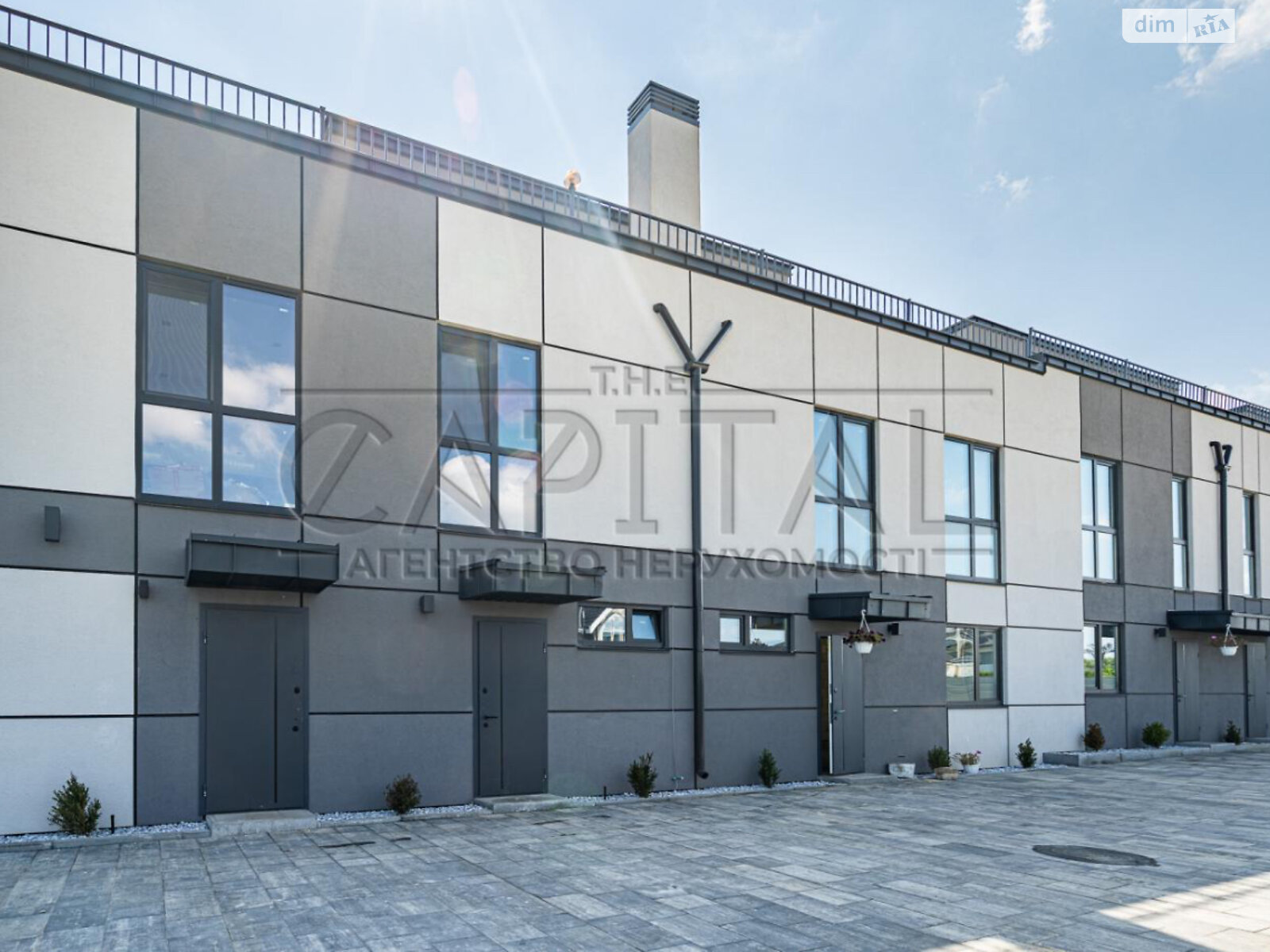 триповерховий таунхаус, 69 кв. м, пеноблок. Продаж в Києві, район Дарницький фото 1 триповерховий таунхаус, 69 кв. м, пеноблок. Продаж в Києві, район Дарницький фото 1