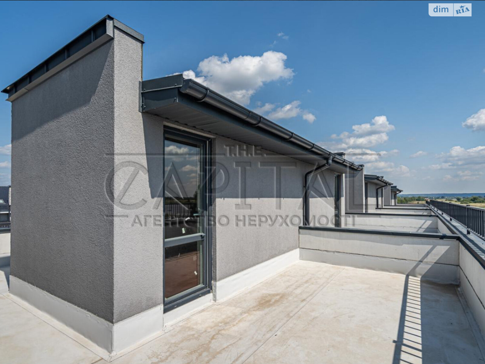 триповерховий таунхаус, 69 кв. м, пеноблок. Продаж в Києві, район Дарницький фото 1 триповерховий таунхаус, 69 кв. м, пеноблок. Продаж в Києві, район Дарницький фото 1