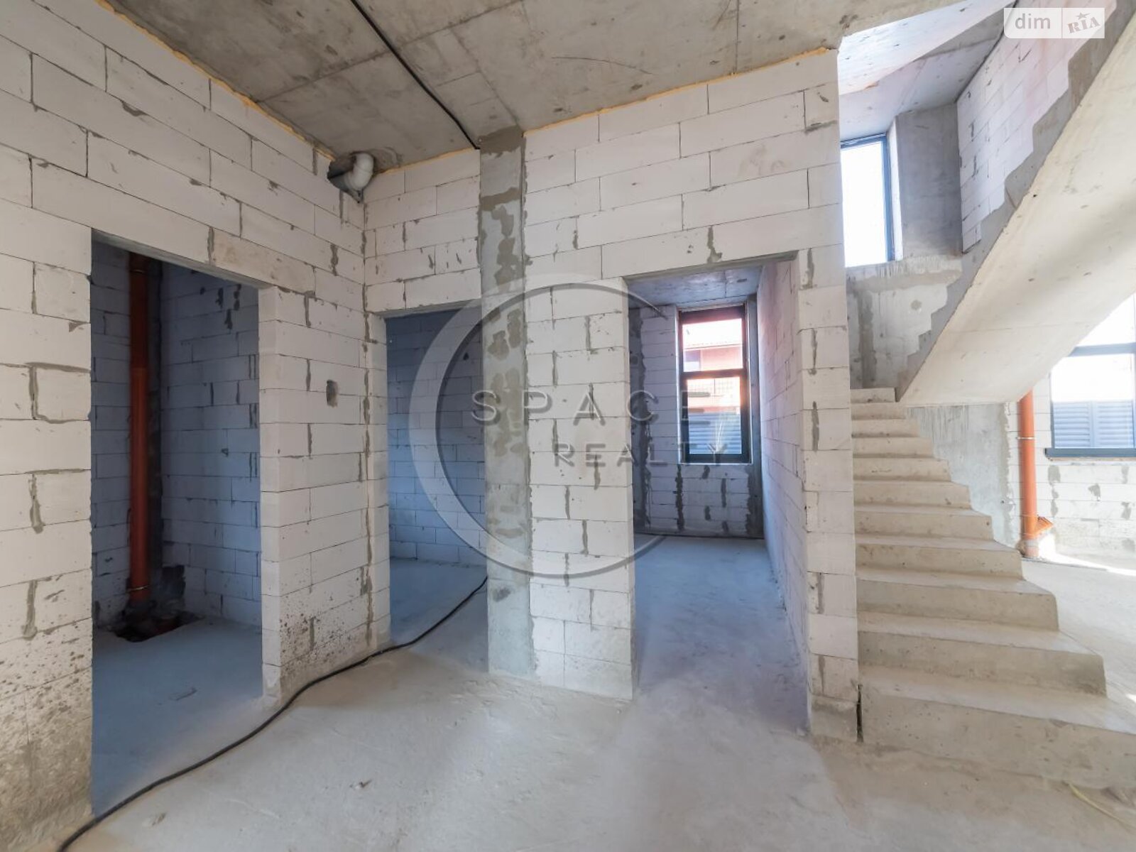 триповерховий таунхаус, 394 кв. м, цегла. Продаж в Києві, район Голосіївський фото 1 триповерховий таунхаус, 394 кв. м, цегла. Продаж в Києві, район Голосіївський фото 1
