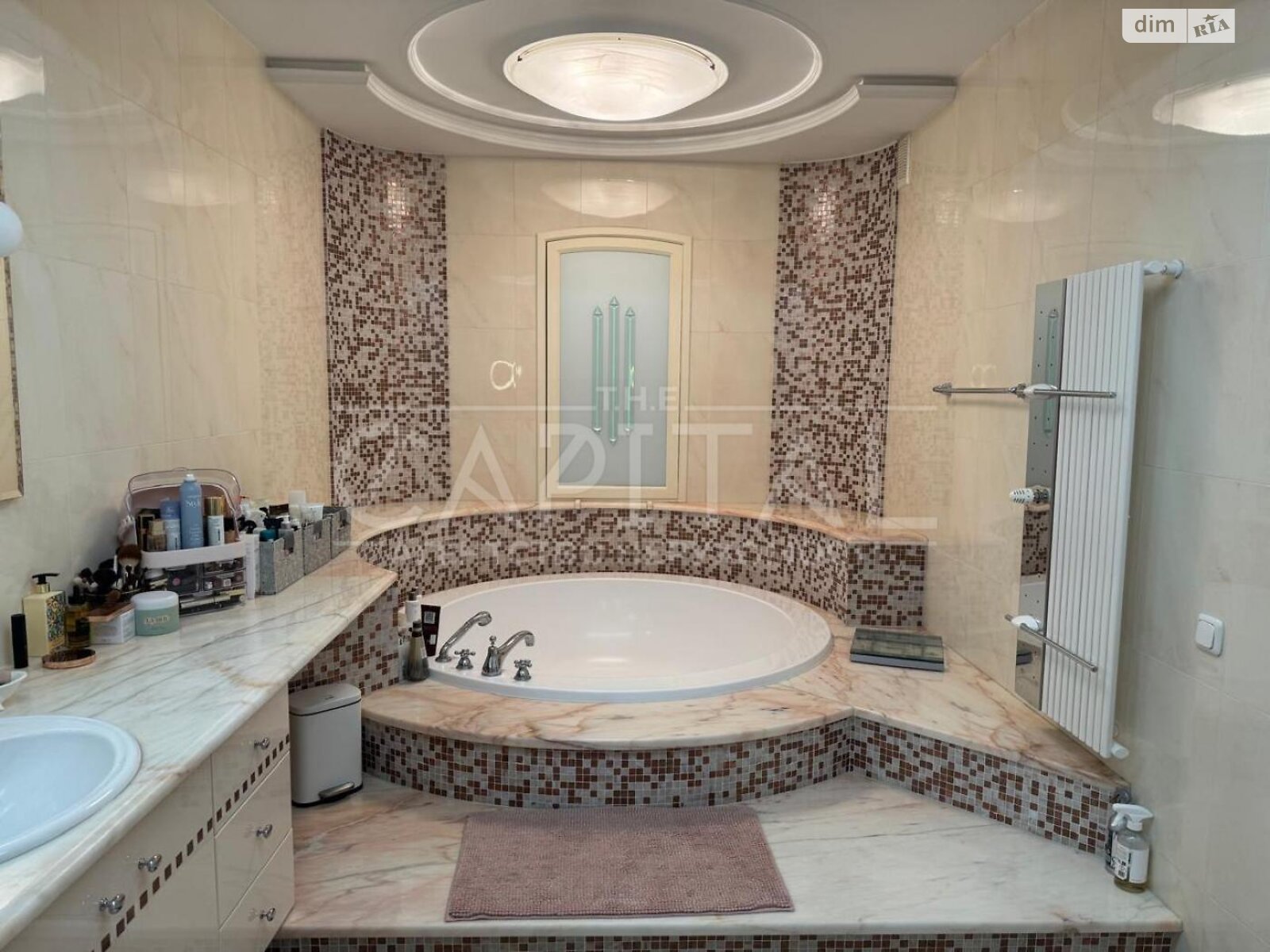 трехэтажный таунхаус, 320 кв. м, кирпич. Продажа в Киеве район Лукьяновка фото 1 трехэтажный таунхаус, 320 кв. м, кирпич. Продажа в Киеве район Лукьяновка фото 1