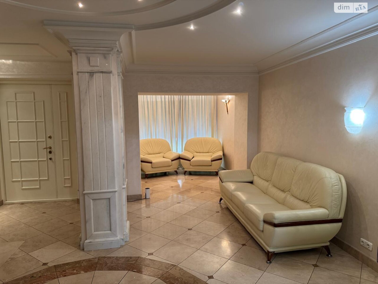 триповерховий таунхаус, 319.3 кв. м, цегла. Продаж в Києві, район Лук’янівка фото 1 триповерховий таунхаус, 319.3 кв. м, цегла. Продаж в Києві, район Лук’янівка фото 1