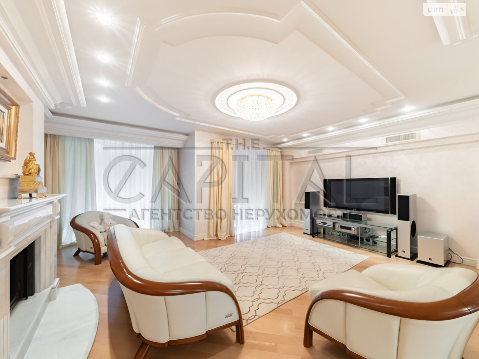 чотириповерховий таунхаус, 319.3 кв. м, цегла. Продаж в Києві, район Лук’янівка фото 1 чотириповерховий таунхаус, 319.3 кв. м, цегла. Продаж в Києві, район Лук’янівка фото 1