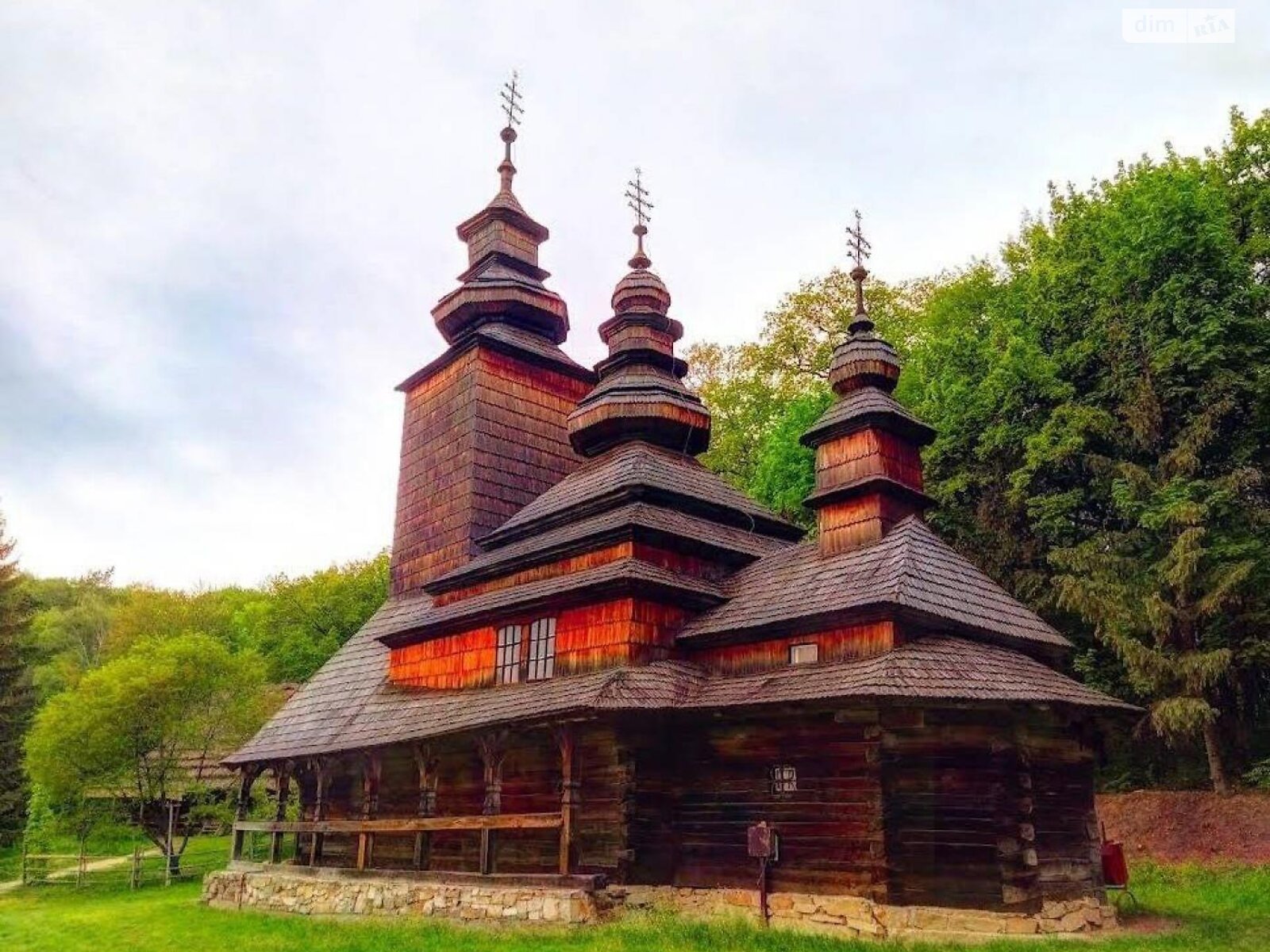 двухэтажный таунхаус, 106.7 кв. м, кирпич. Продажа в Киеве район Мышеловка фото 1 двухэтажный таунхаус, 106.7 кв. м, кирпич. Продажа в Киеве район Мышеловка фото 1