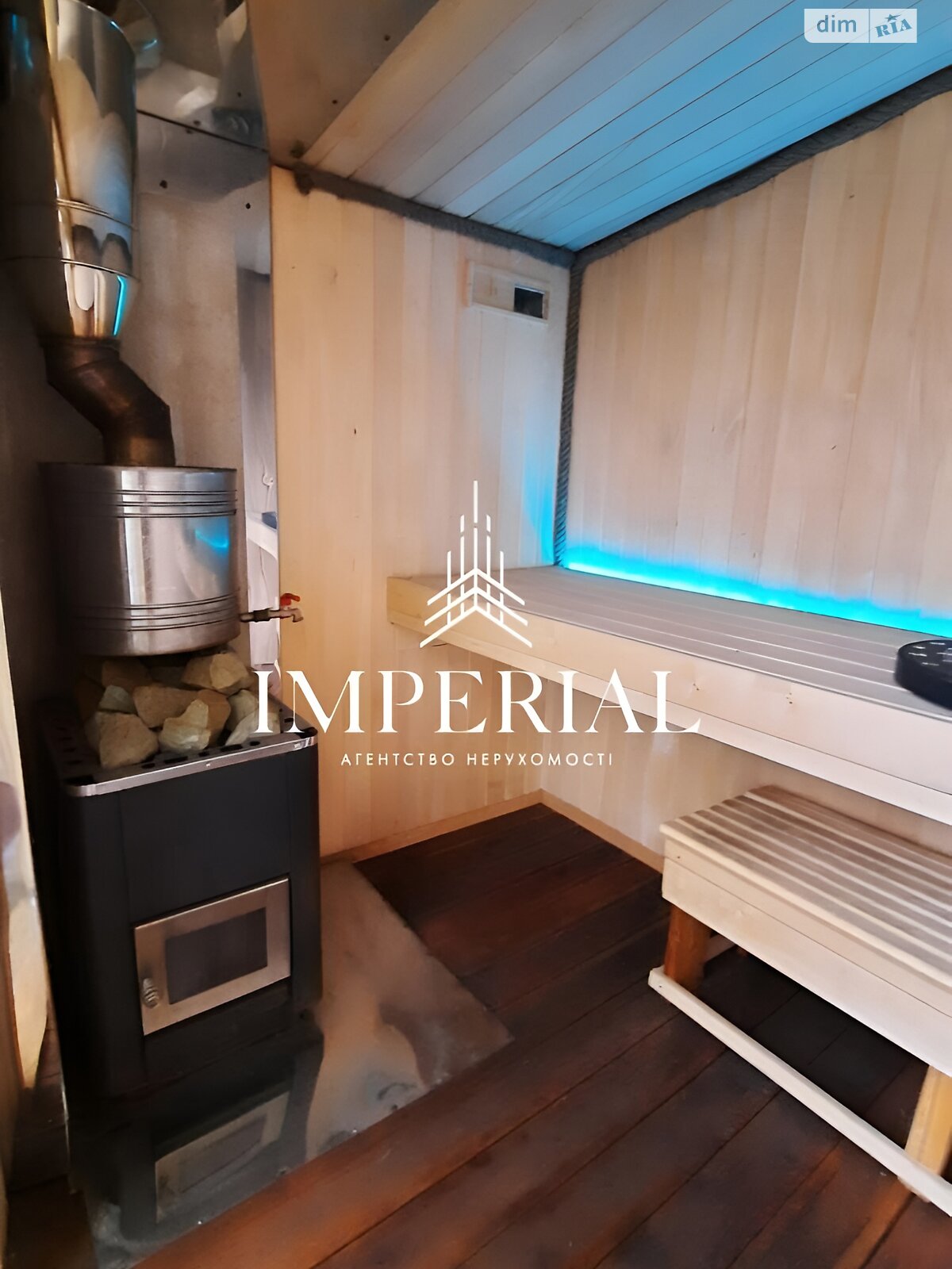 трехэтажный таунхаус, 110 кв. м, кирпич. Продажа в Киеве район Нижние сады фото 1 трехэтажный таунхаус, 110 кв. м, кирпич. Продажа в Киеве район Нижние сады фото 1