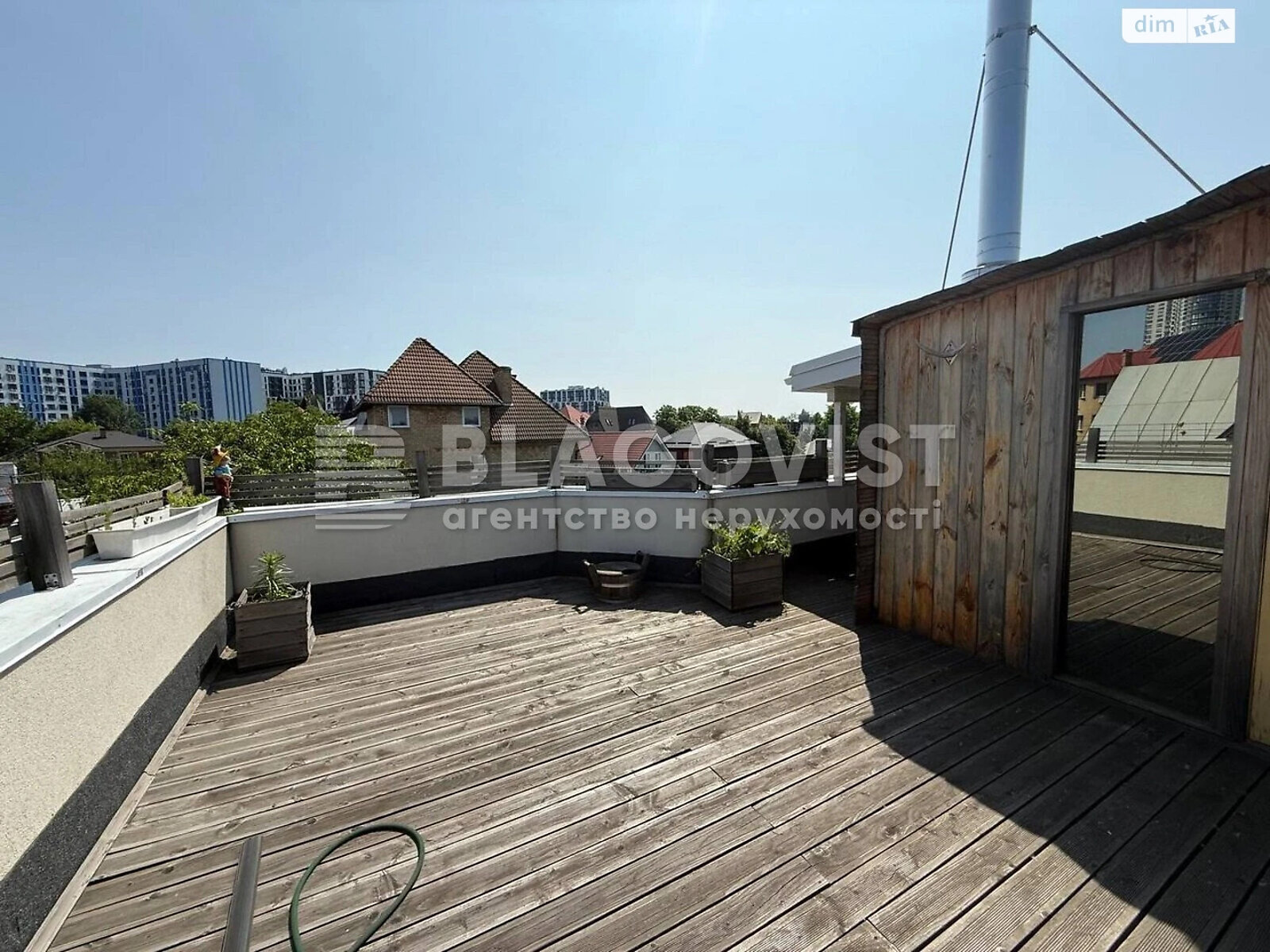 двухэтажный таунхаус, 109.4 кв. м, кирпич. Продажа в Киеве район Нижние сады фото 1 двухэтажный таунхаус, 109.4 кв. м, кирпич. Продажа в Киеве район Нижние сады фото 1