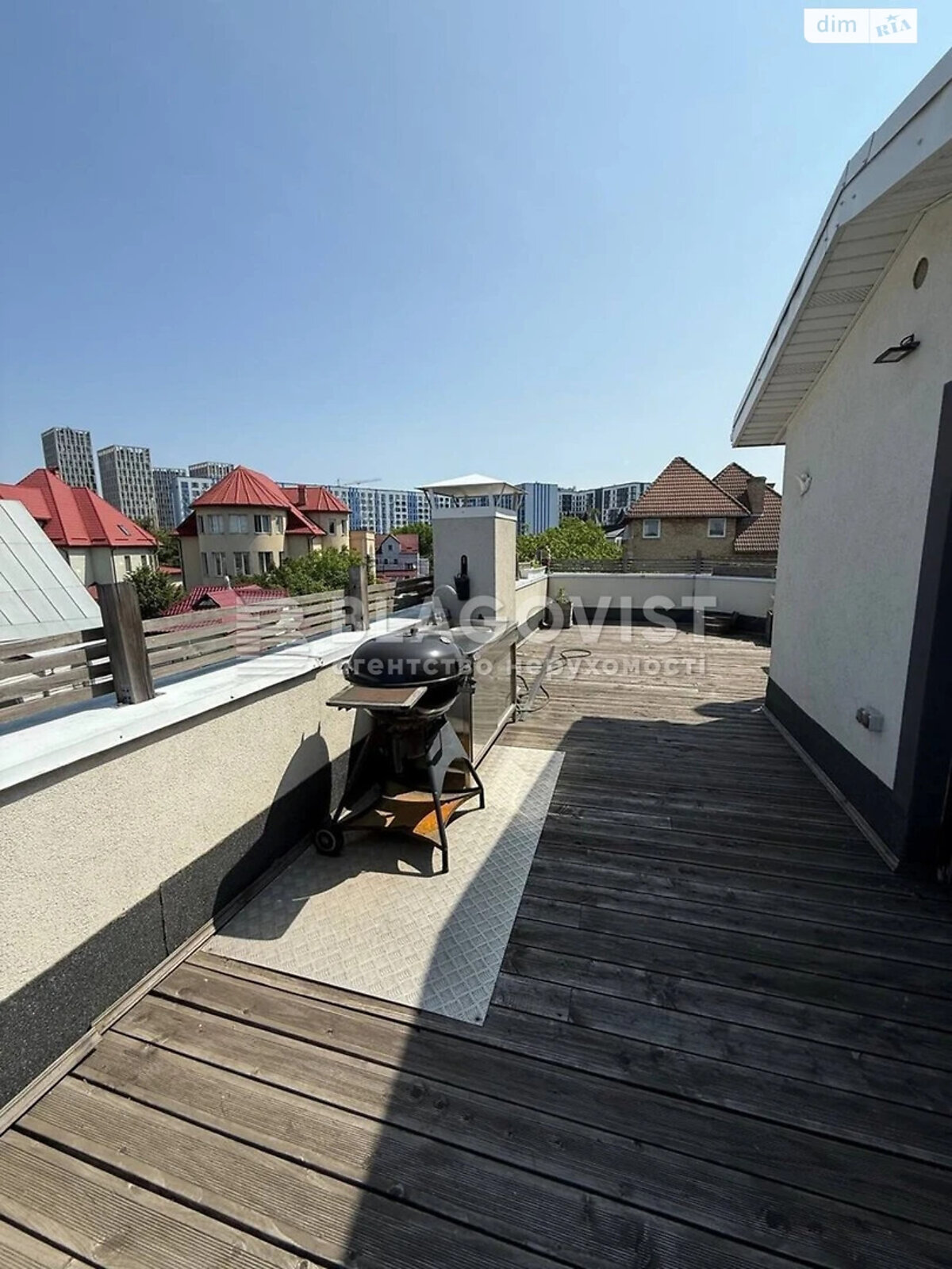 двухэтажный таунхаус, 109.4 кв. м, кирпич. Продажа в Киеве район Нижние сады фото 1 двухэтажный таунхаус, 109.4 кв. м, кирпич. Продажа в Киеве район Нижние сады фото 1