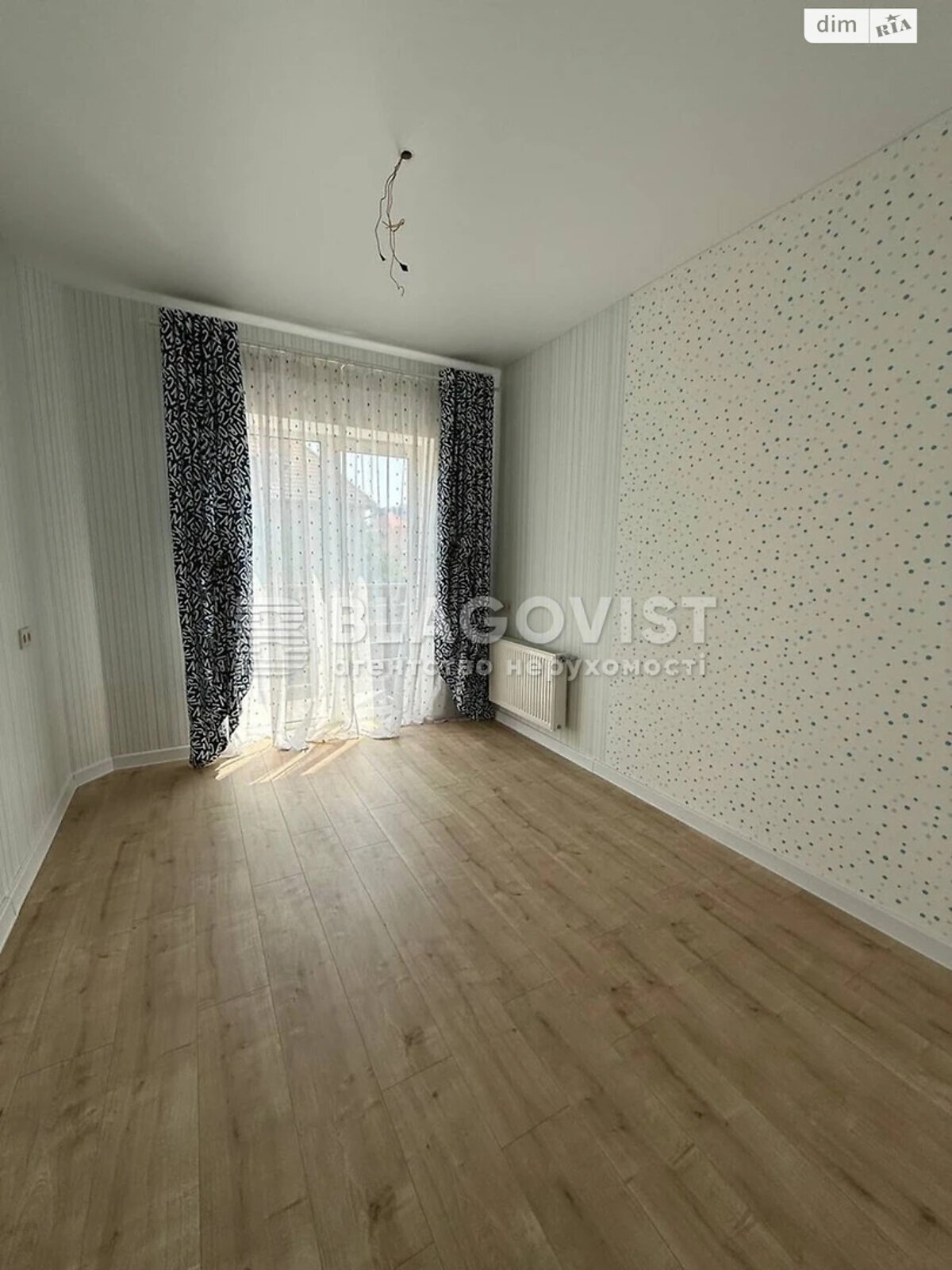 двухэтажный таунхаус, 109.4 кв. м, кирпич. Продажа в Киеве район Нижние сады фото 1 двухэтажный таунхаус, 109.4 кв. м, кирпич. Продажа в Киеве район Нижние сады фото 1