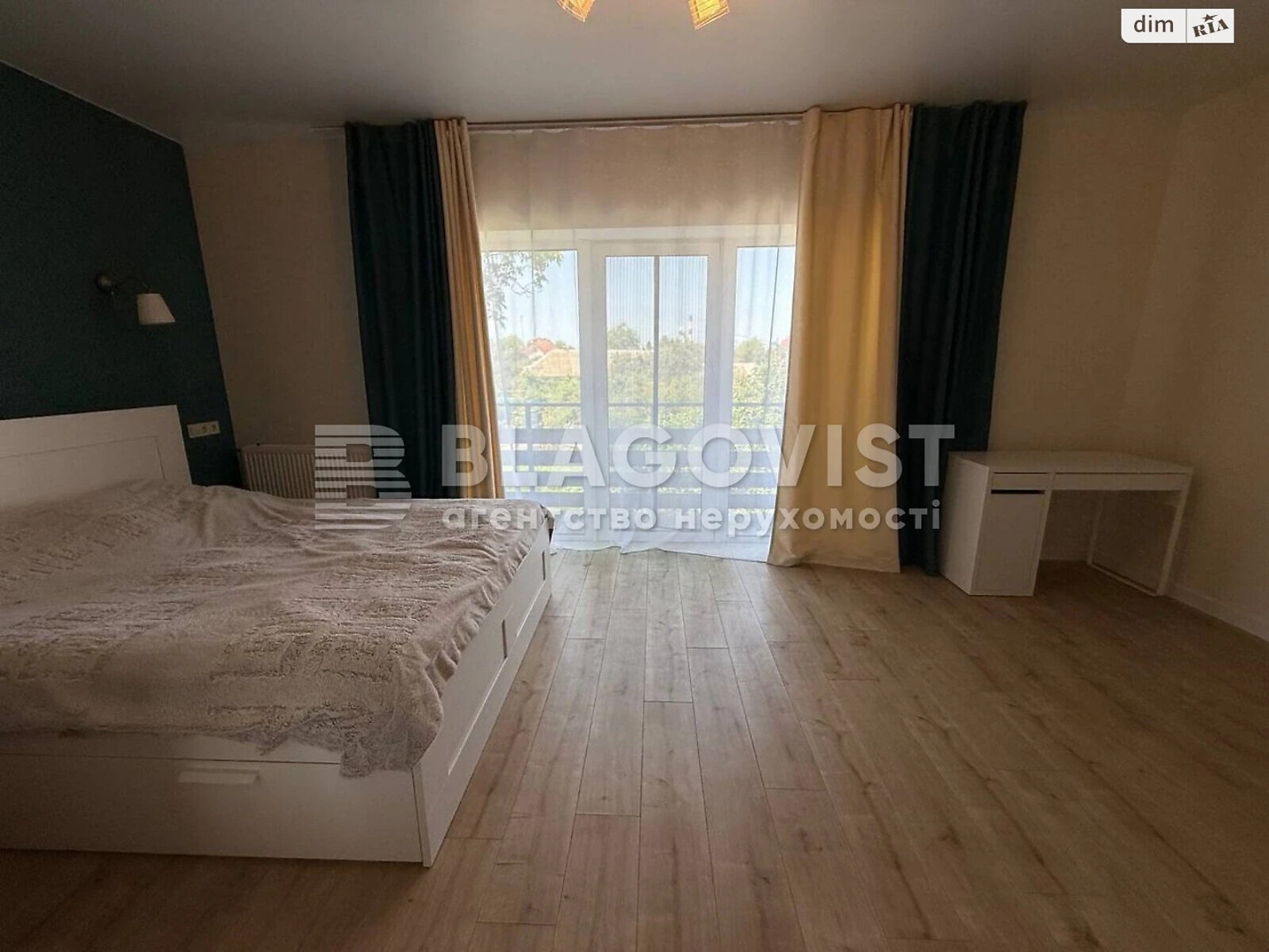 двухэтажный таунхаус, 109.4 кв. м, кирпич. Продажа в Киеве район Нижние сады фото 1 двухэтажный таунхаус, 109.4 кв. м, кирпич. Продажа в Киеве район Нижние сады фото 1