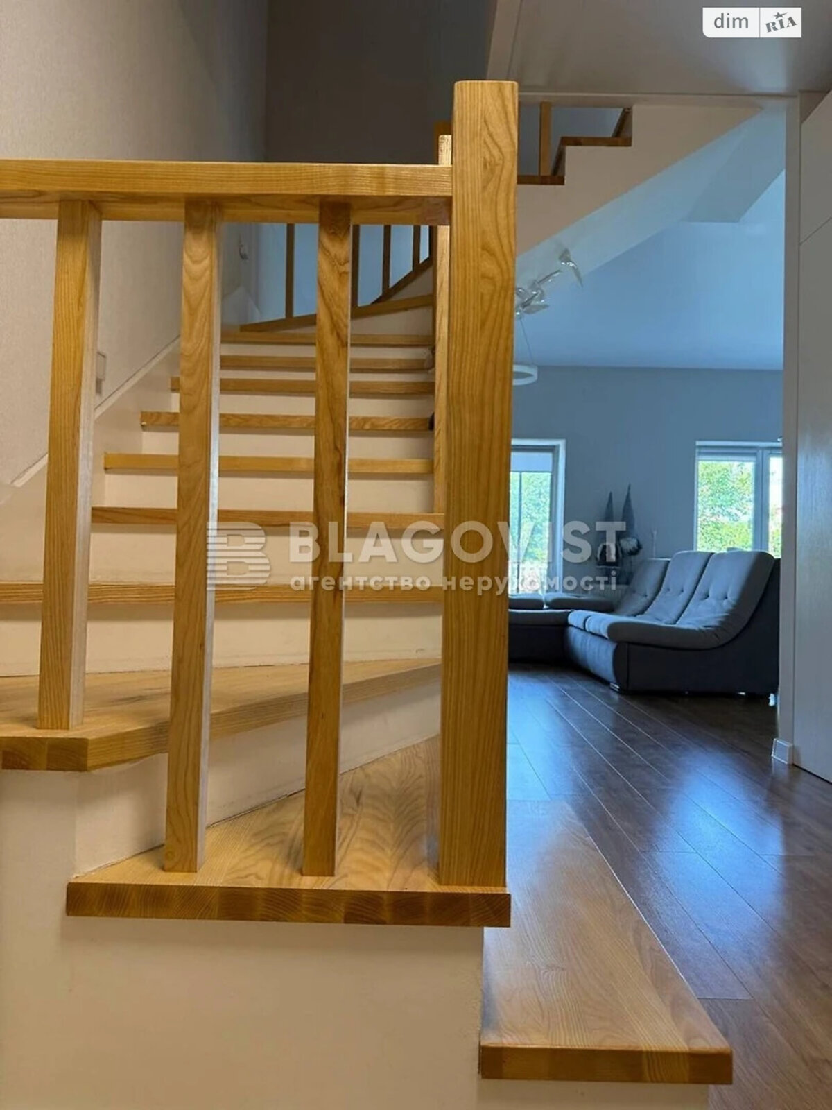 двухэтажный таунхаус, 109.4 кв. м, кирпич. Продажа в Киеве район Нижние сады фото 1 двухэтажный таунхаус, 109.4 кв. м, кирпич. Продажа в Киеве район Нижние сады фото 1