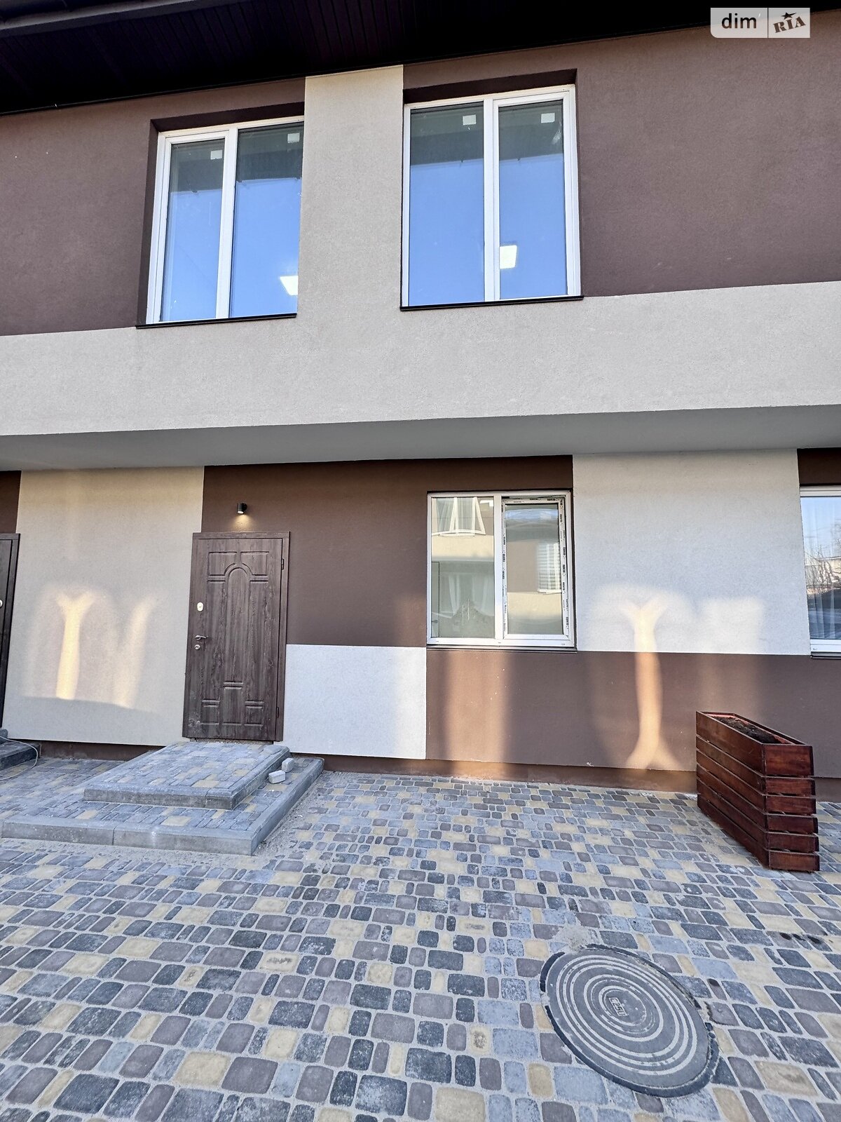 двоповерховий таунхаус, 115 кв. м, газобетон. Продаж в Києві, район Осокорки фото 1 двоповерховий таунхаус, 115 кв. м, газобетон. Продаж в Києві, район Осокорки фото 1