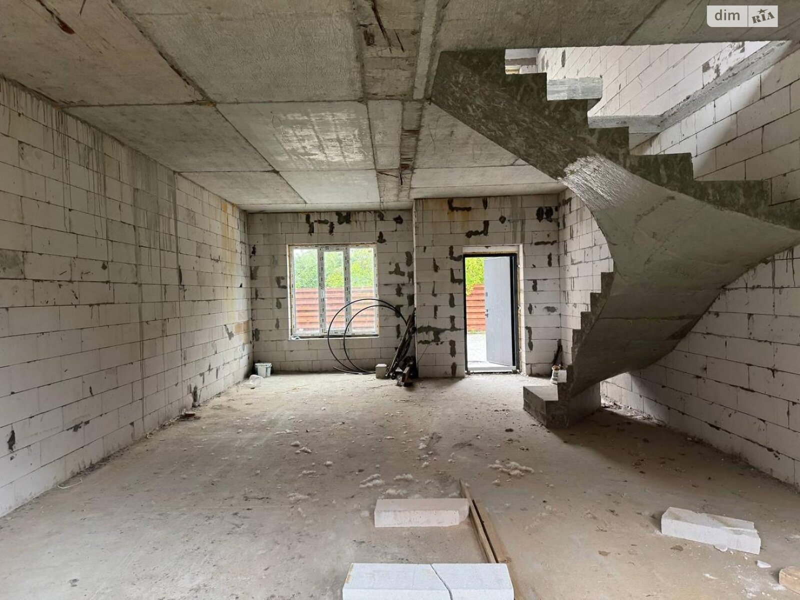 двухэтажный таунхаус, 115 кв. м, кирпич. Продажа в Киеве район Осокорки фото 1