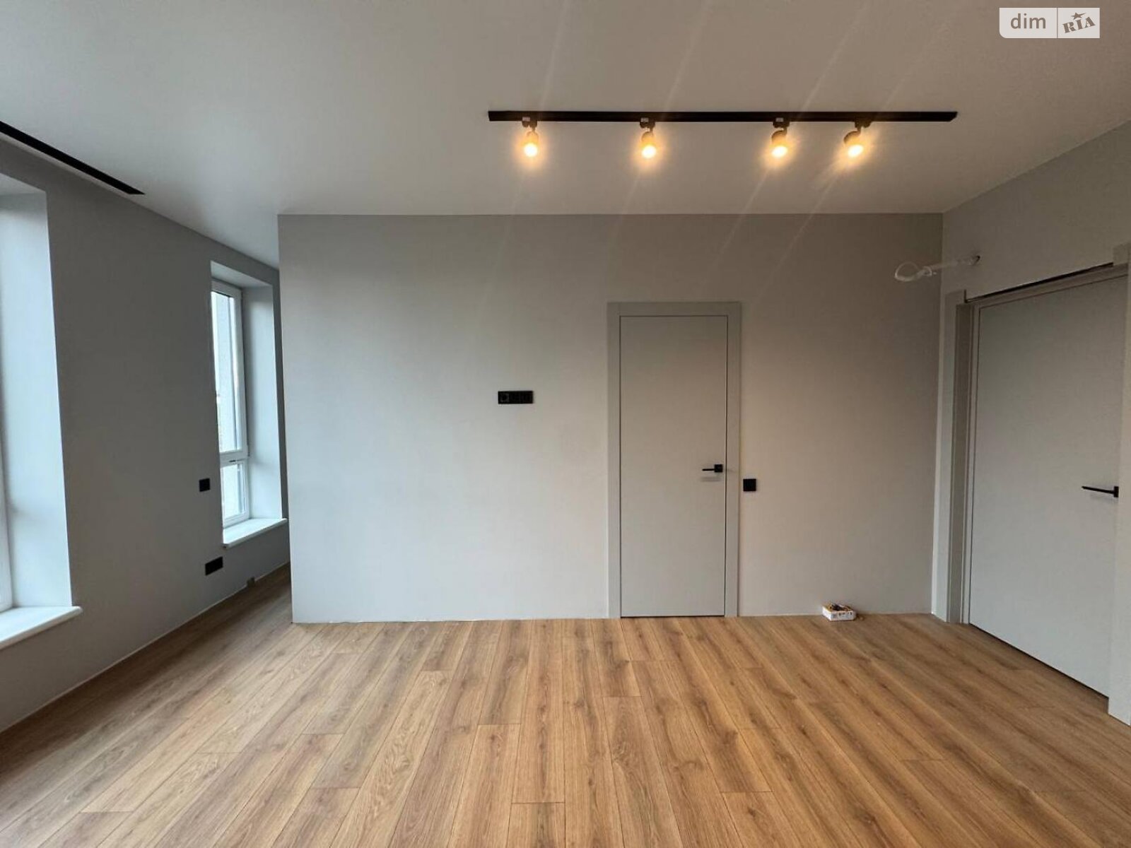 двухэтажный таунхаус, 109 кв. м, кирпич. Продажа в Киеве район Осокорки фото 1