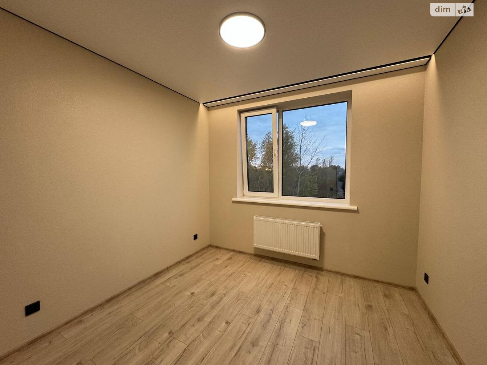 двухэтажный таунхаус, 125 кв. м, кирпич. Продажа в Киеве район Осокорки фото 1 двухэтажный таунхаус, 125 кв. м, кирпич. Продажа в Киеве район Осокорки фото 1