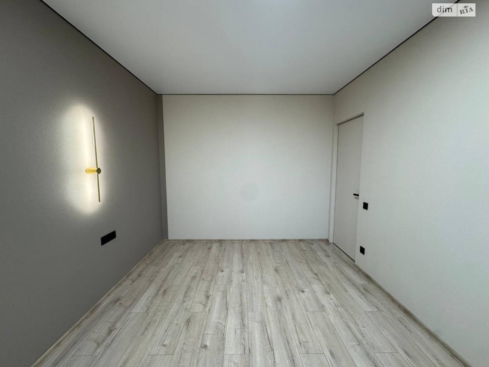 двухэтажный таунхаус, 125 кв. м, кирпич. Продажа в Киеве район Осокорки фото 1 двухэтажный таунхаус, 125 кв. м, кирпич. Продажа в Киеве район Осокорки фото 1