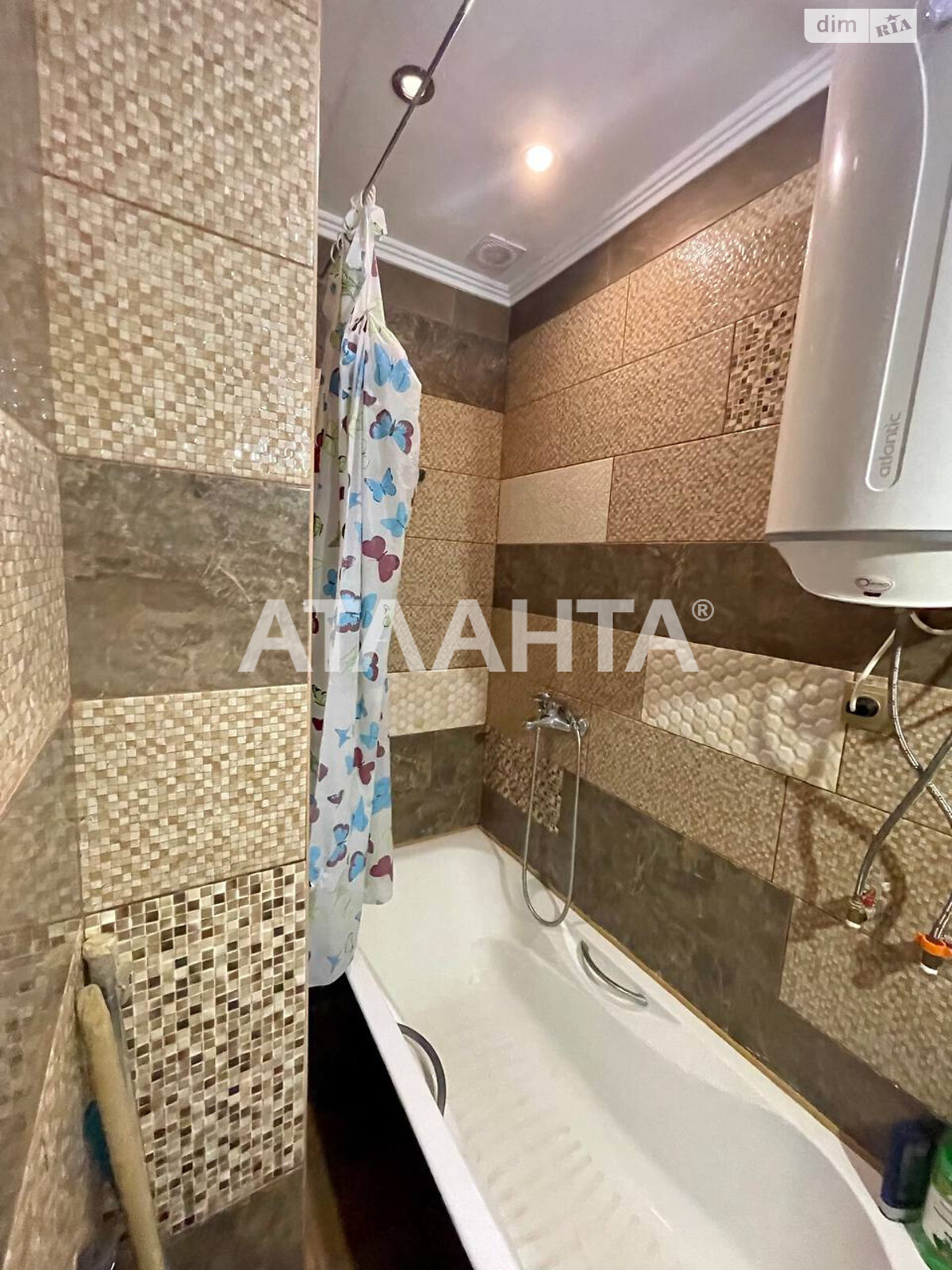 двоповерховий таунхаус, 108 кв. м, газобетон. Продаж в Києві, район Солом’янський фото 1 двоповерховий таунхаус, 108 кв. м, газобетон. Продаж в Києві, район Солом’янський фото 1