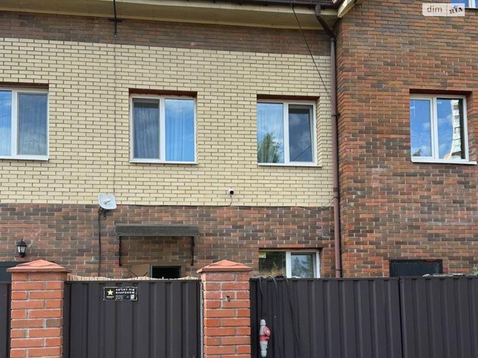 триповерховий таунхаус, 159.3 кв. м, кирпич. Продаж в Києві, район Троєщина фото 1