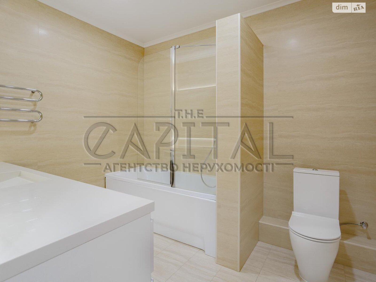 двухэтажный таунхаус, 113 кв. м, кирпич. Продажа в Киеве район Жуляны фото 1