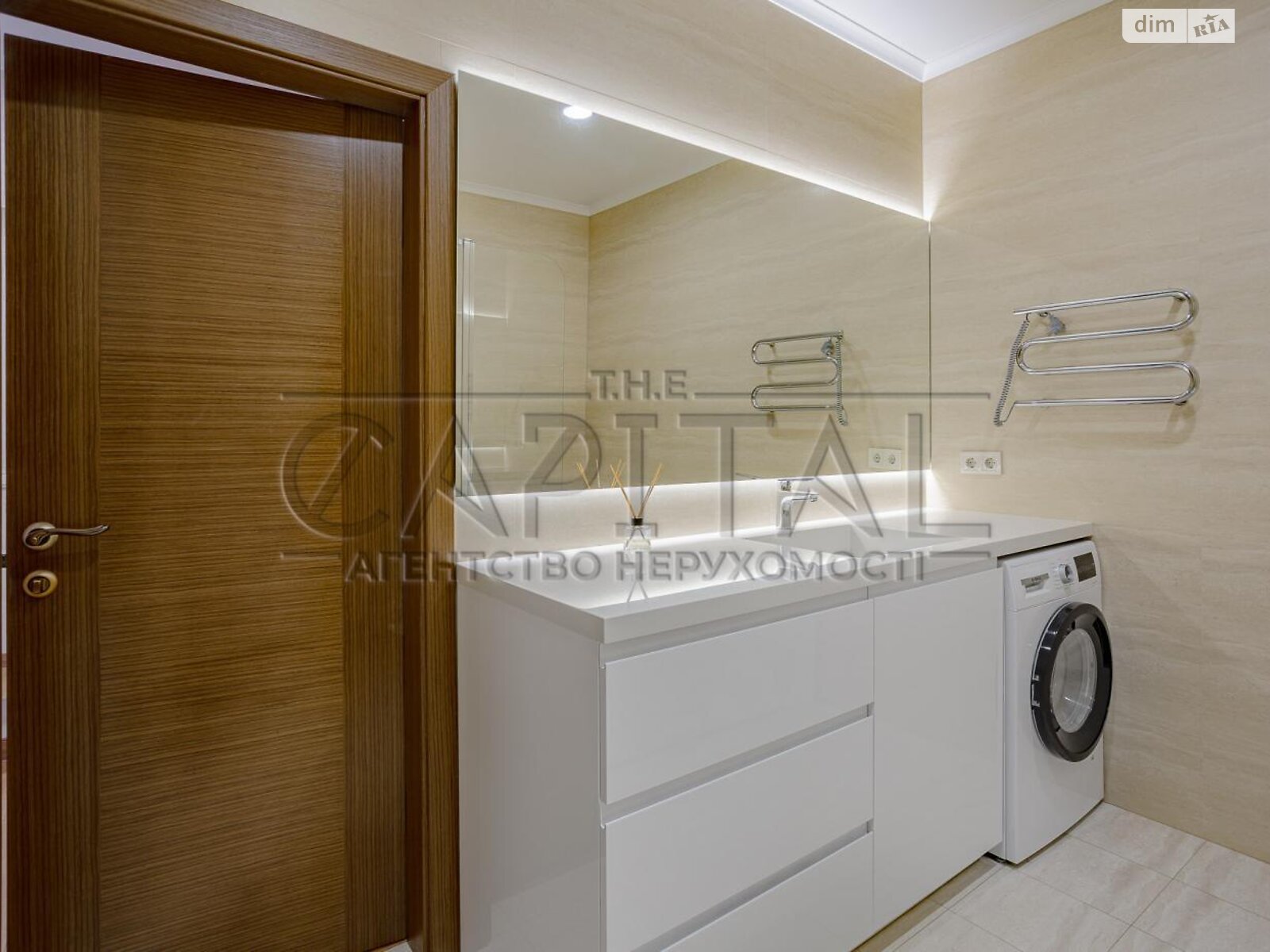 двухэтажный таунхаус, 113 кв. м, кирпич. Продажа в Киеве район Жуляны фото 1