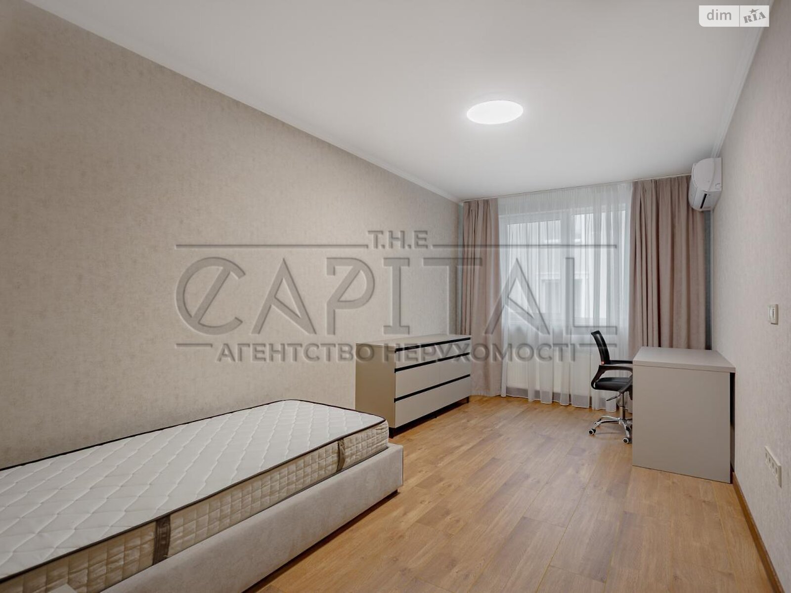 двухэтажный таунхаус, 113 кв. м, кирпич. Продажа в Киеве район Жуляны фото 1