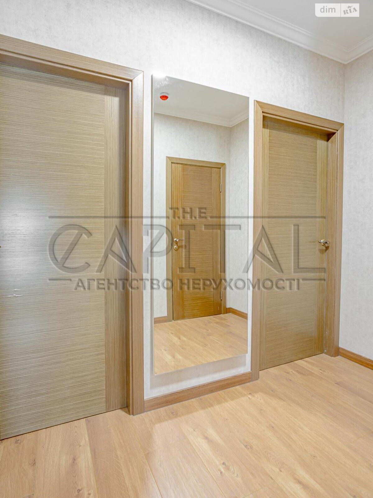 двухэтажный таунхаус, 113 кв. м, кирпич. Продажа в Киеве район Жуляны фото 1